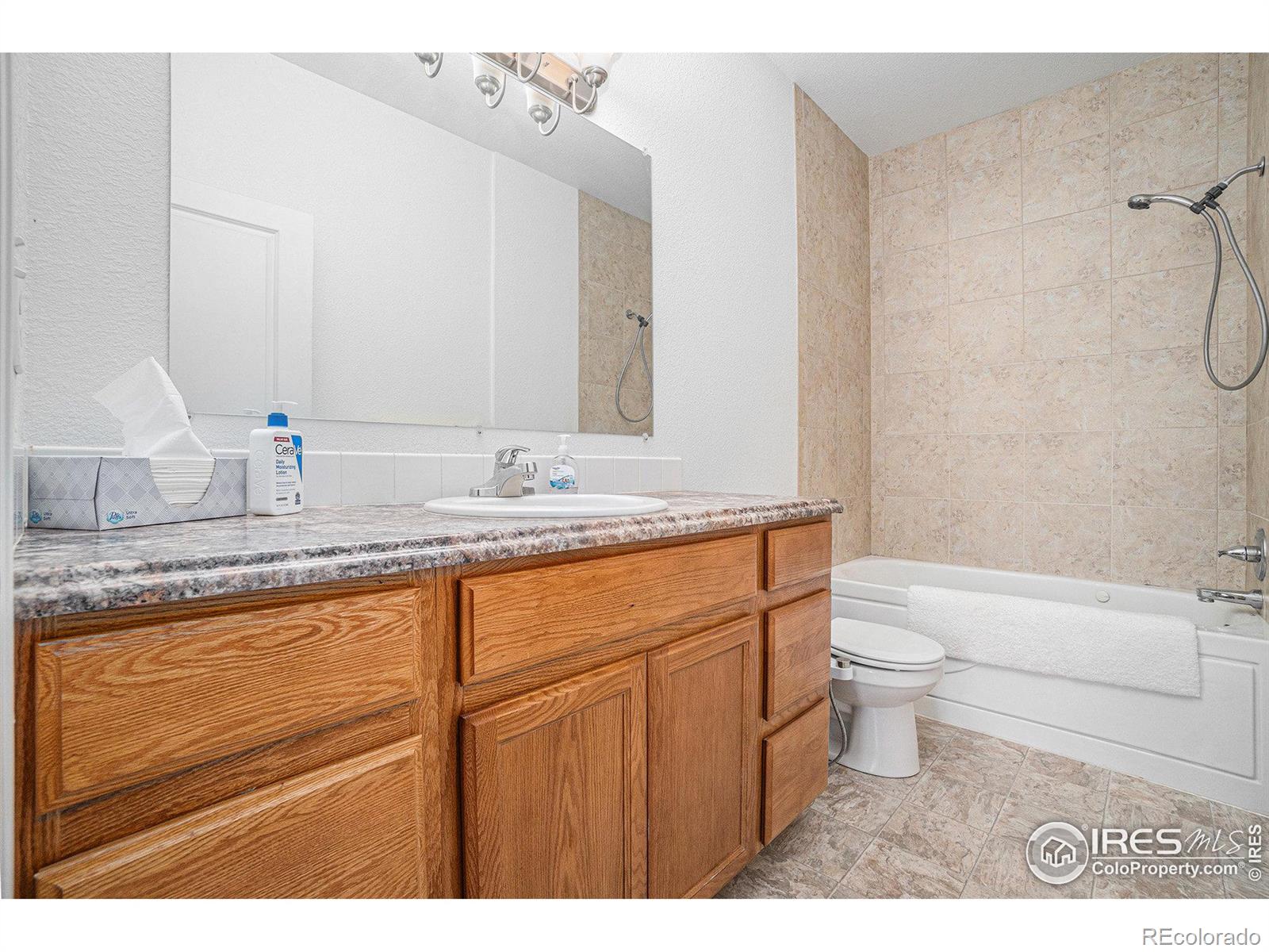 MLS Image #14 for 319  windgate court,johnstown, Colorado