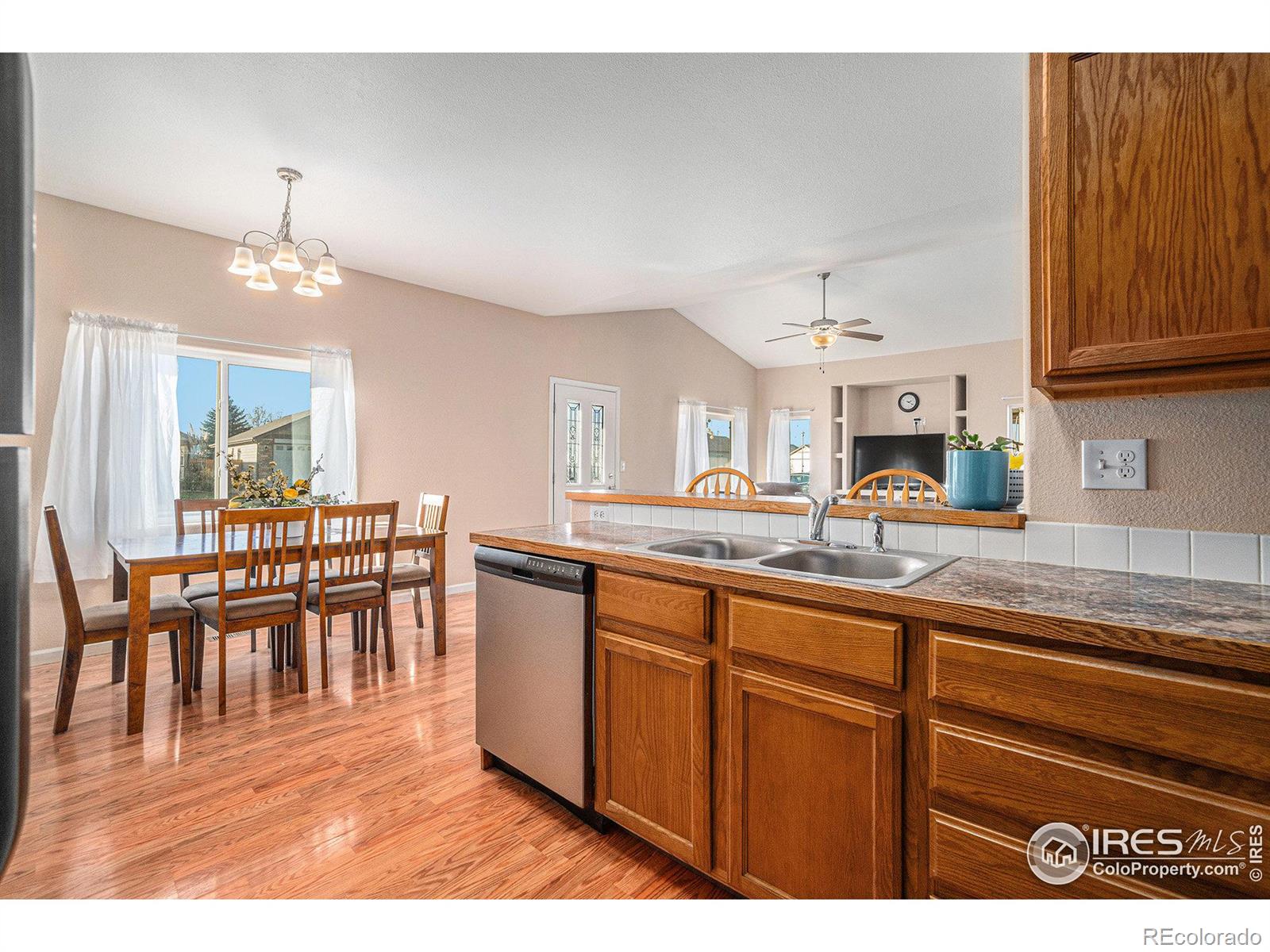 MLS Image #9 for 319  windgate court,johnstown, Colorado