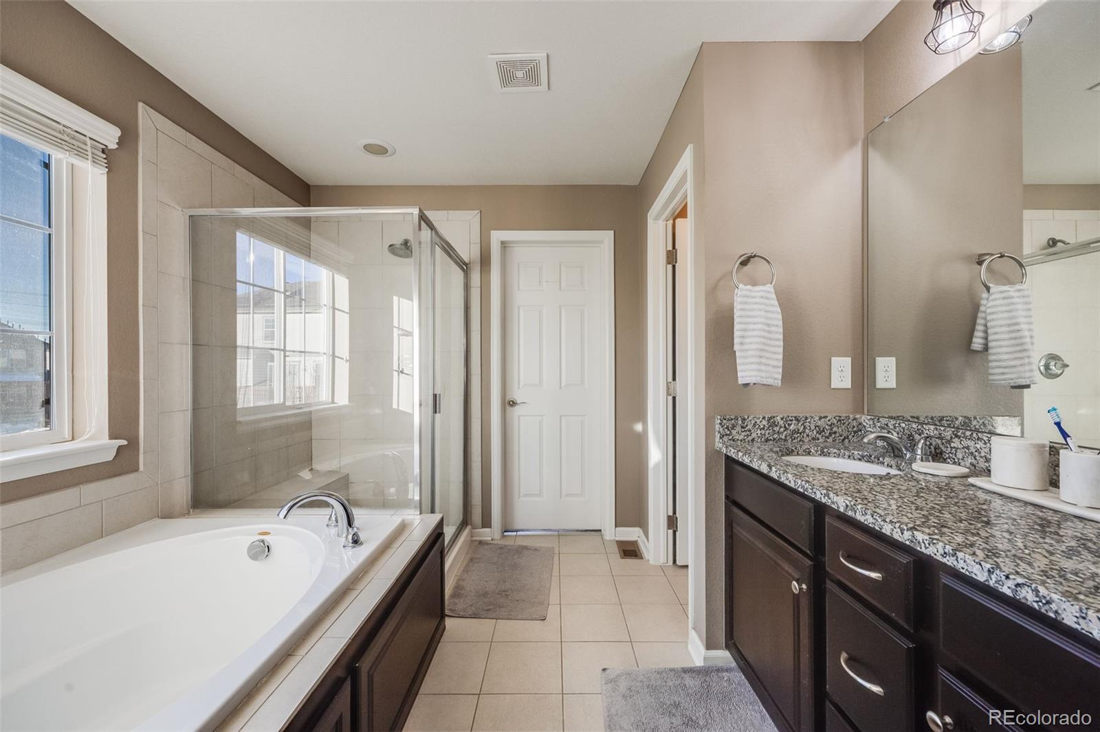 MLS Image #27 for 6176 s harvest court,aurora, Colorado