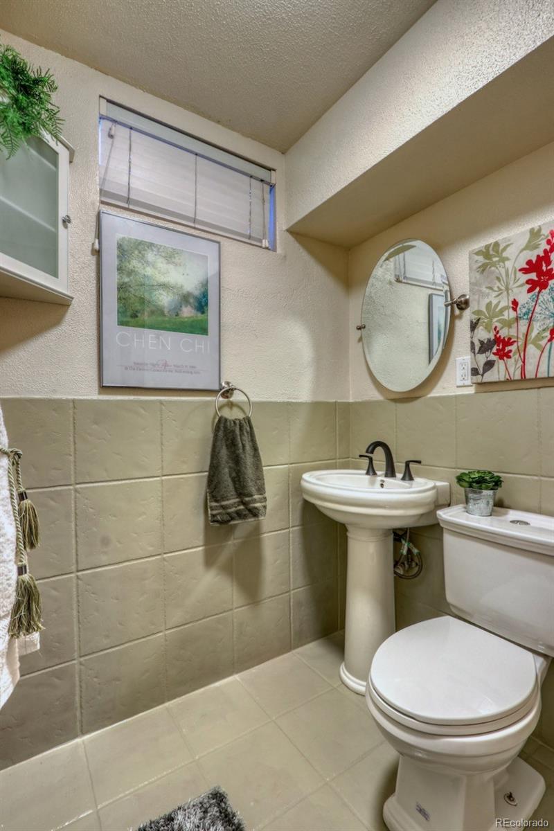 MLS Image #27 for 6956  larsh drive,denver, Colorado