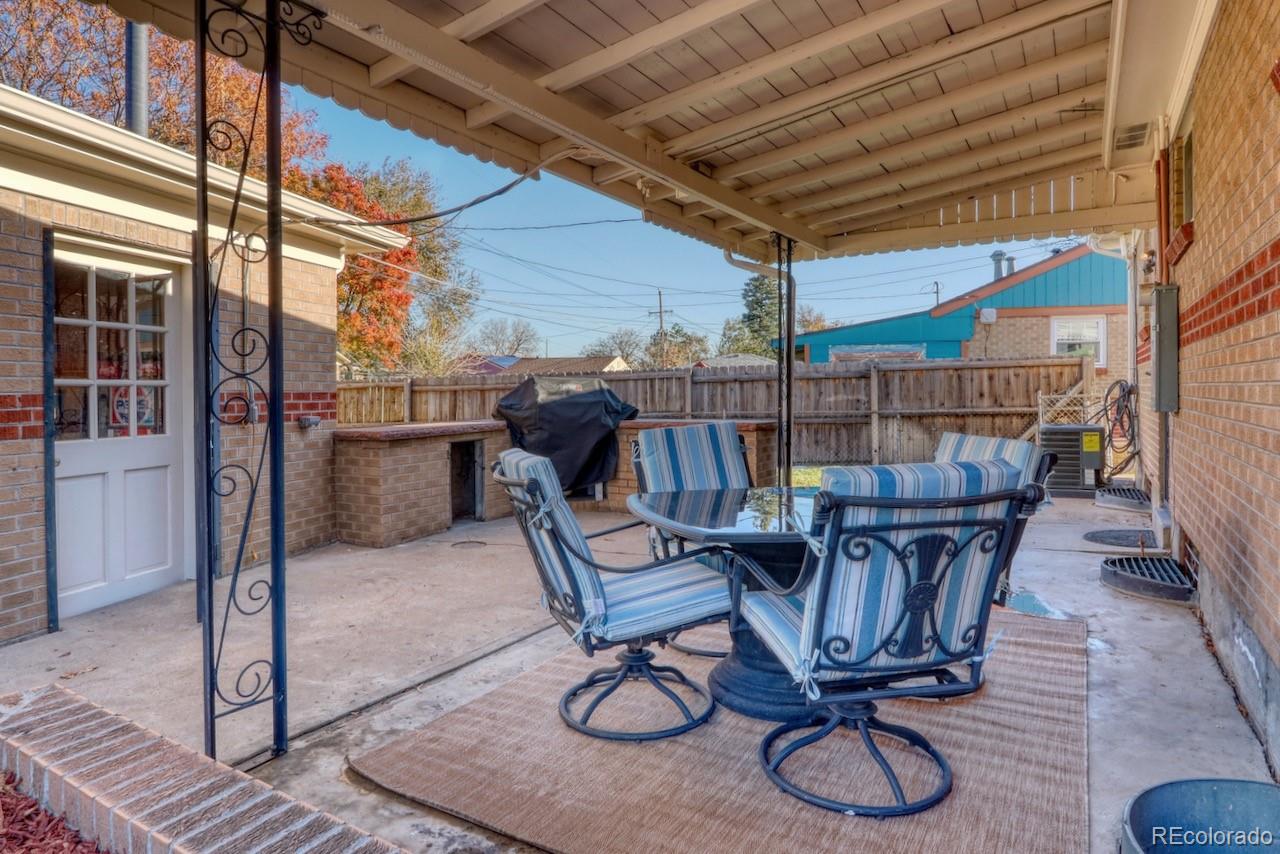 MLS Image #32 for 6956  larsh drive,denver, Colorado