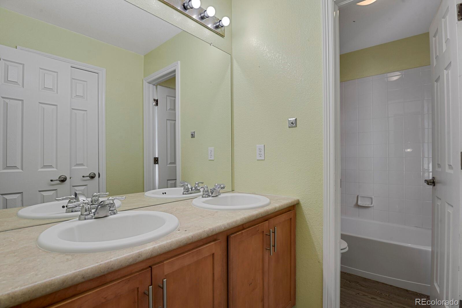 MLS Image #23 for 25839 e 3rd avenue,aurora, Colorado