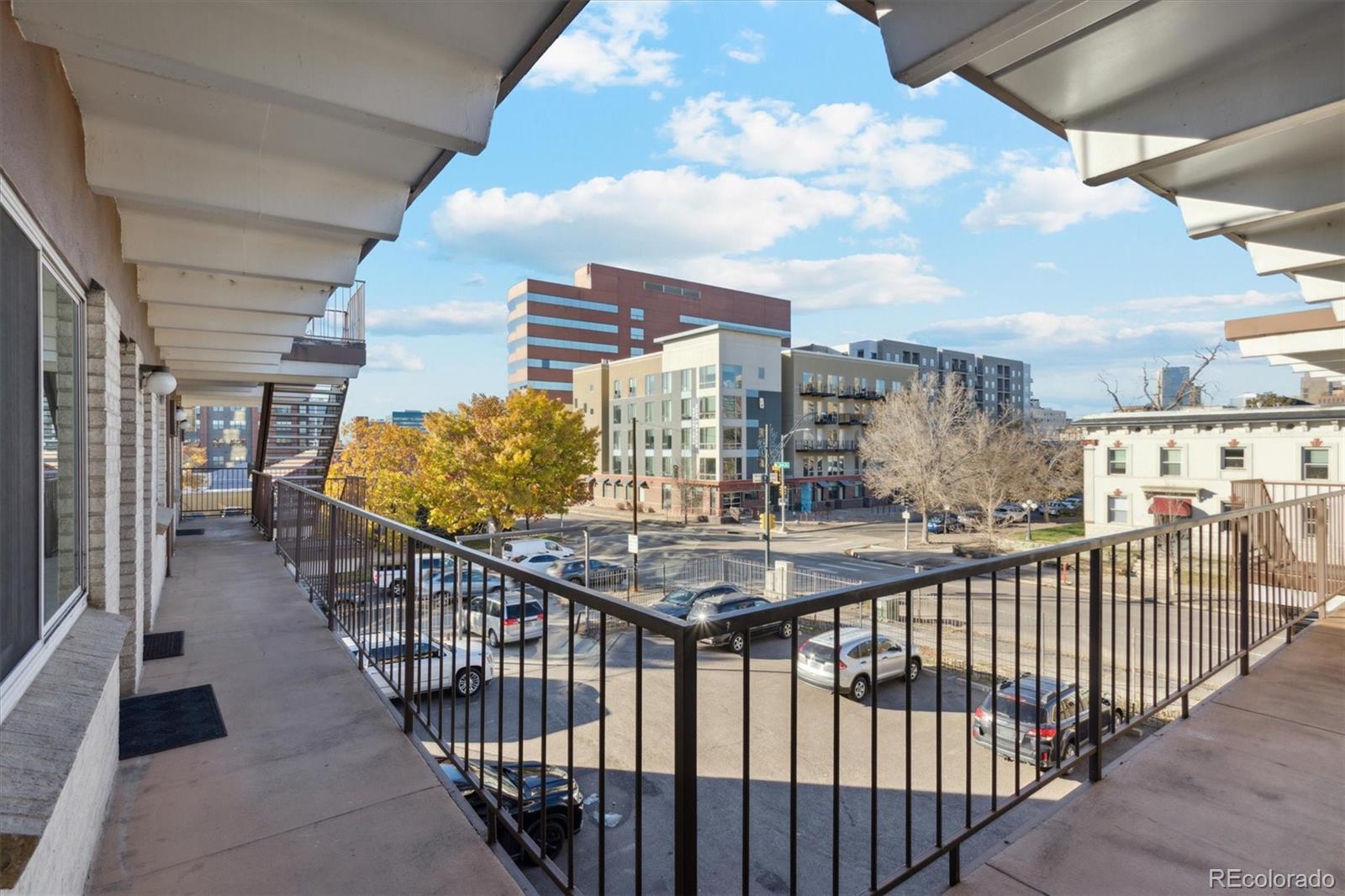 MLS Image #11 for 590 n logan street,denver, Colorado