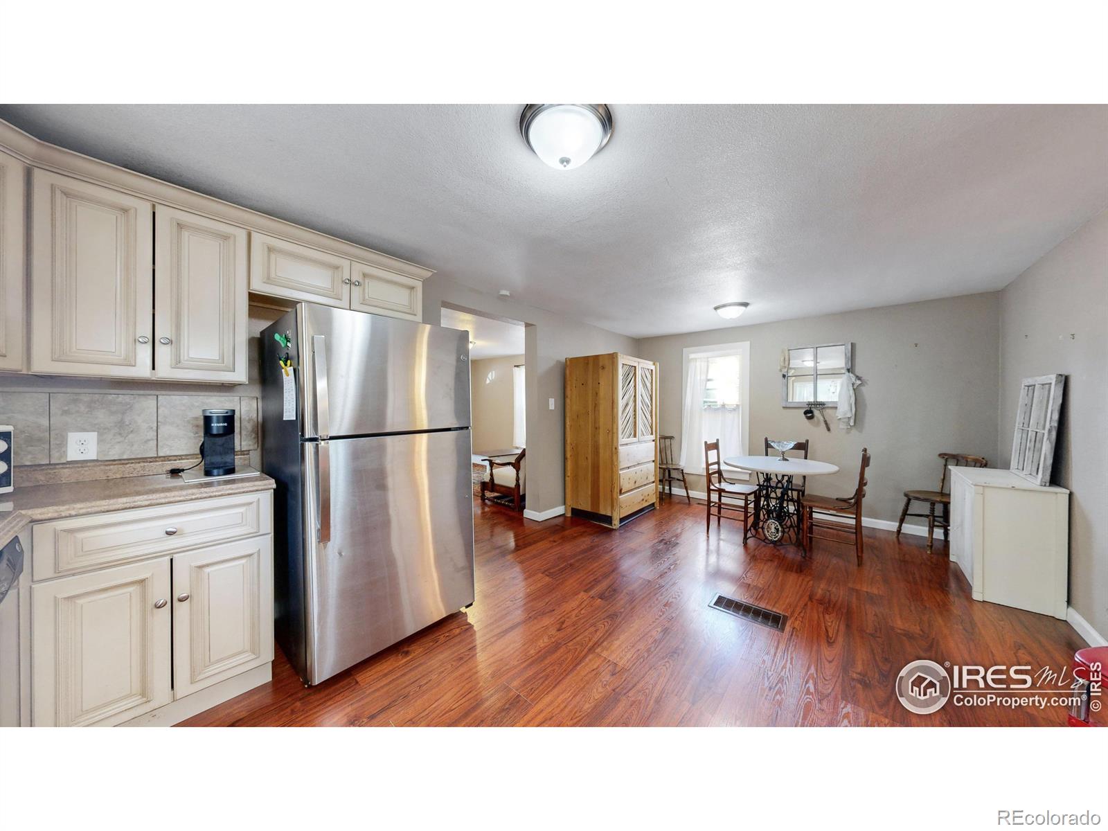 MLS Image #7 for 815 e 7th street,loveland, Colorado