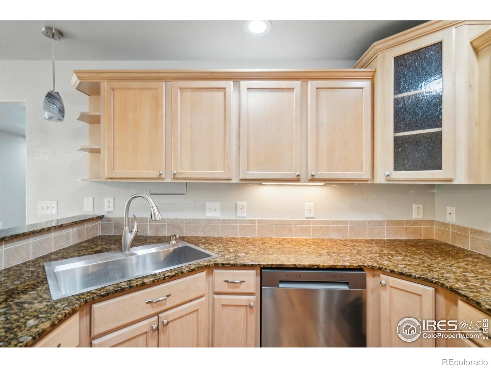 MLS Image #12 for 1104  crescent drive,windsor, Colorado