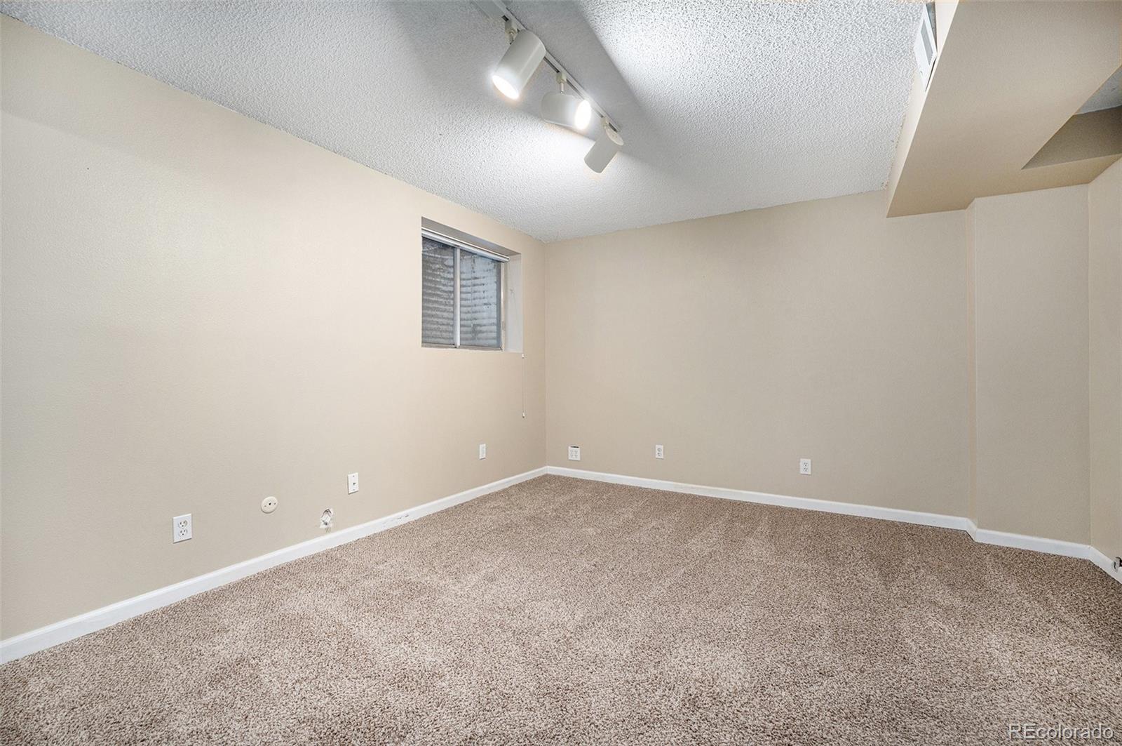 MLS Image #23 for 2575 s independence court,lakewood, Colorado