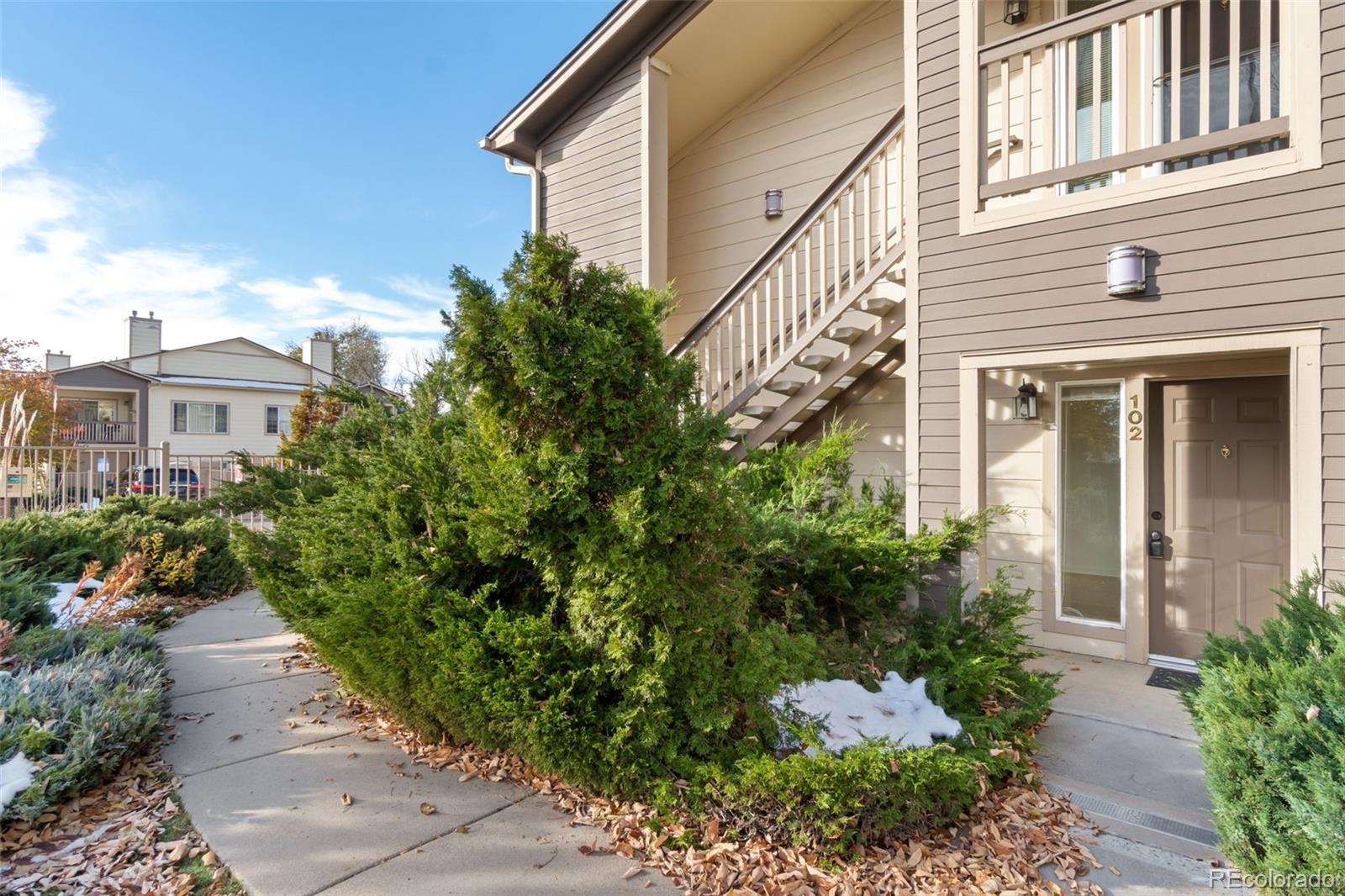 MLS Image #1 for 5425 s dover street 102,littleton, Colorado