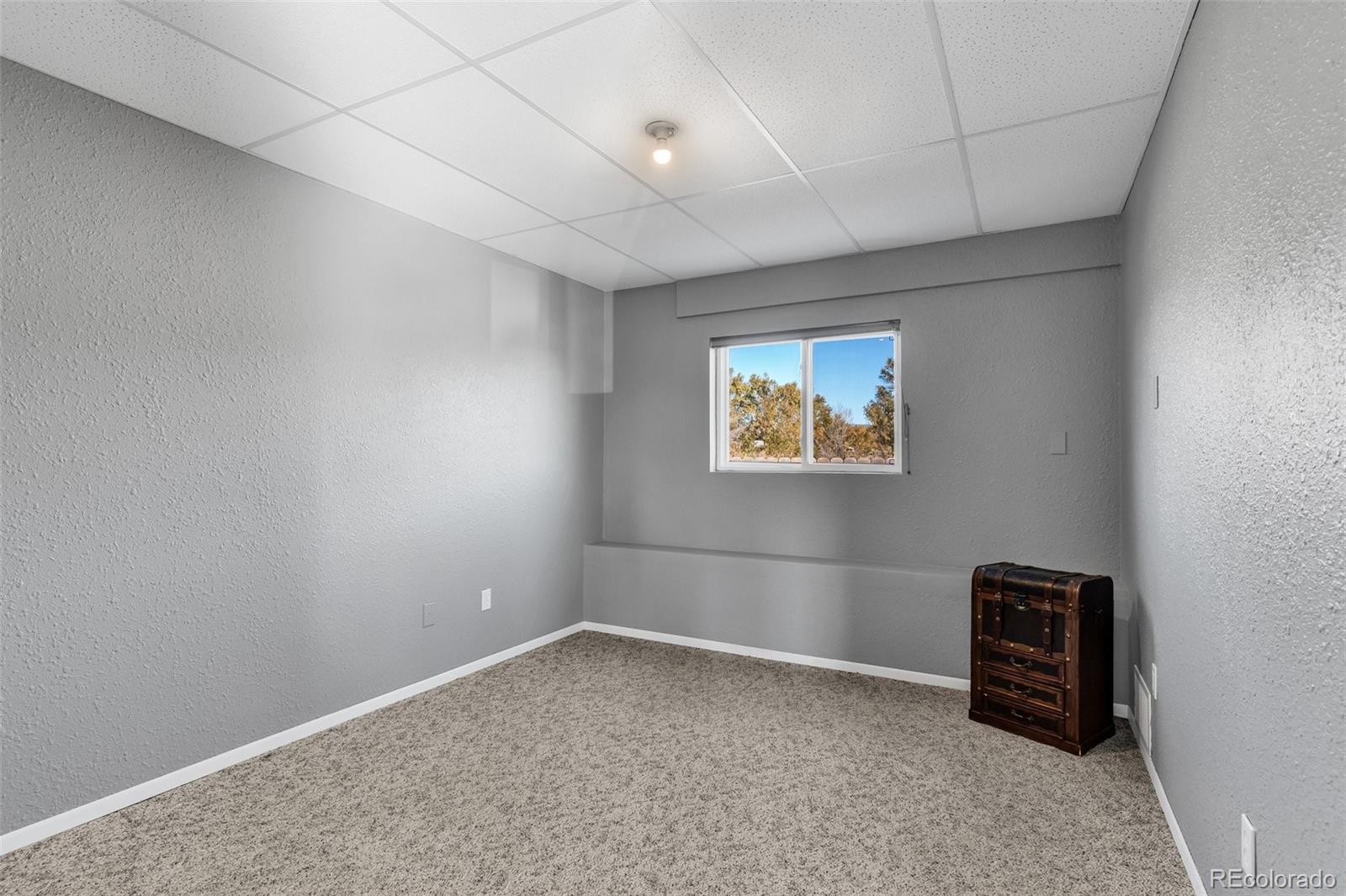 MLS Image #14 for 1463  m street,penrose, Colorado