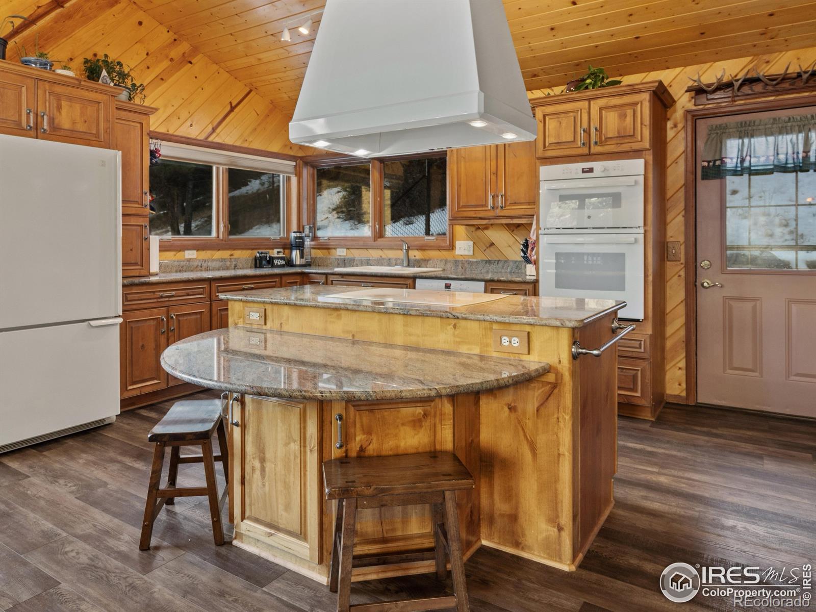 MLS Image #18 for 1317  dunraven glade road,glen haven, Colorado