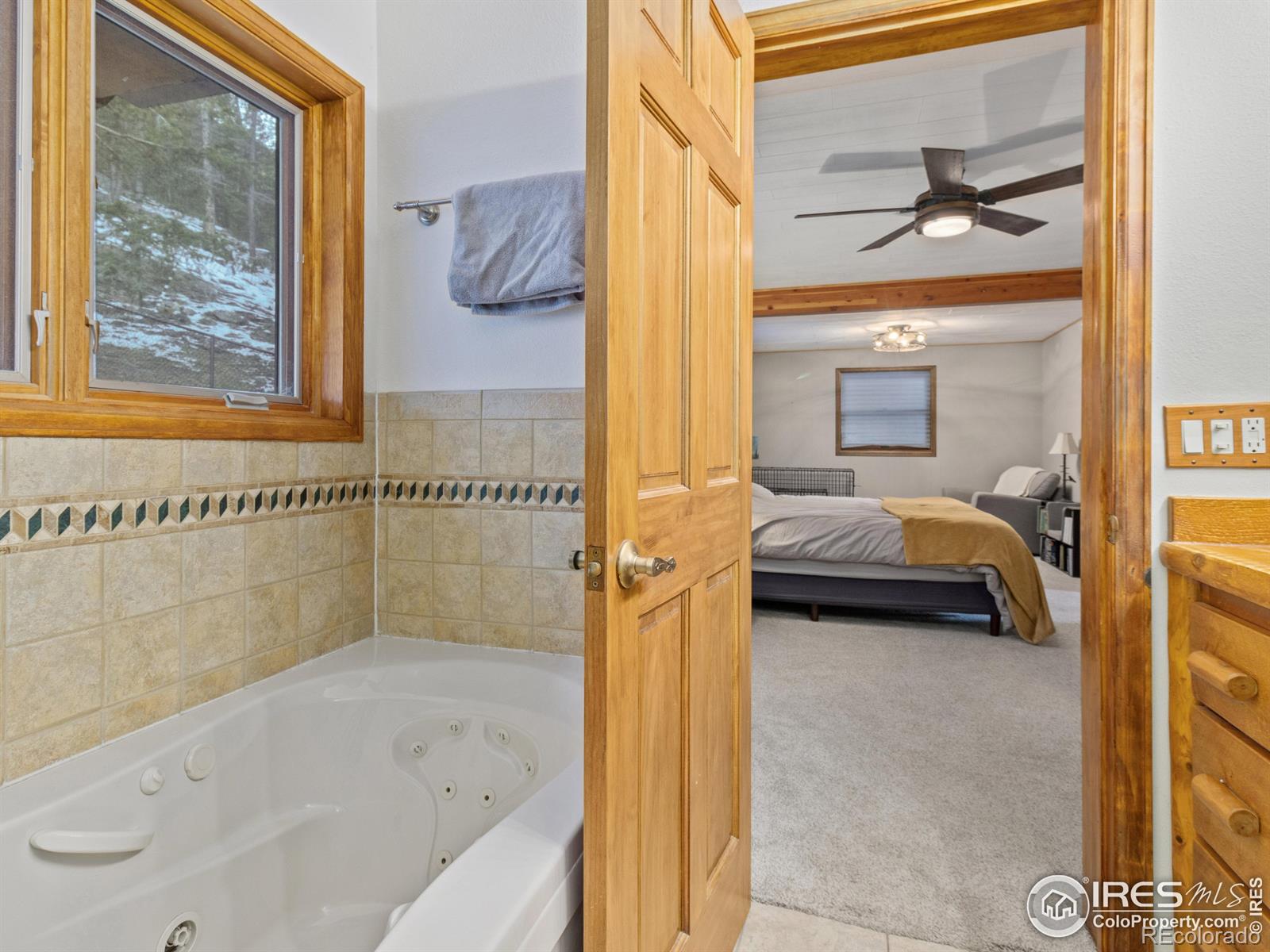 MLS Image #24 for 1317  dunraven glade road,glen haven, Colorado