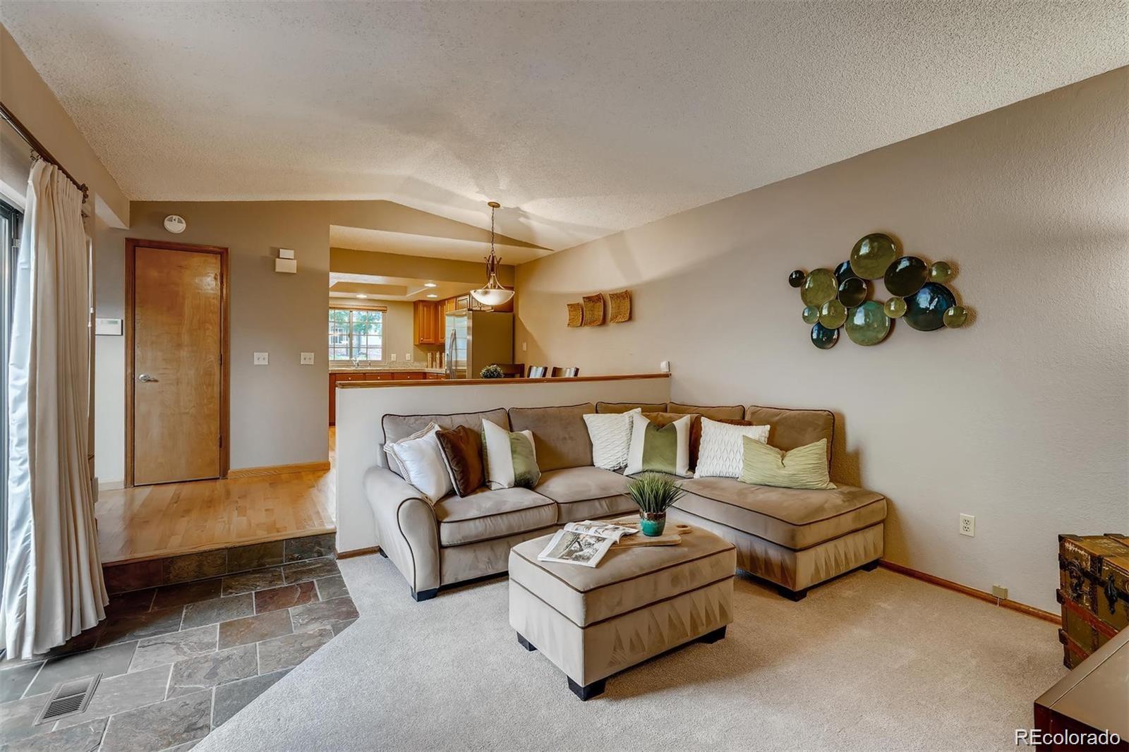 MLS Image #3 for 18623 e saratoga place,aurora, Colorado