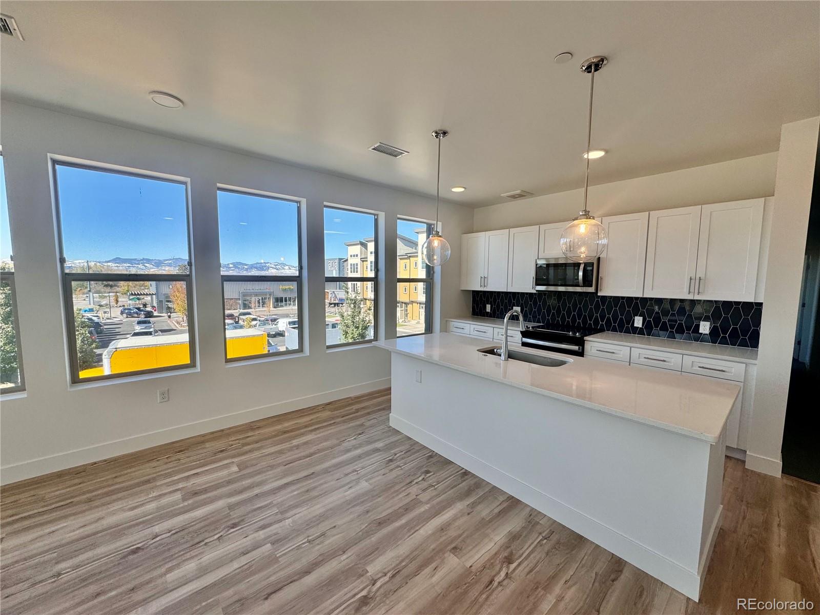 MLS Image #3 for 2899 w 52nd avenue,denver, Colorado