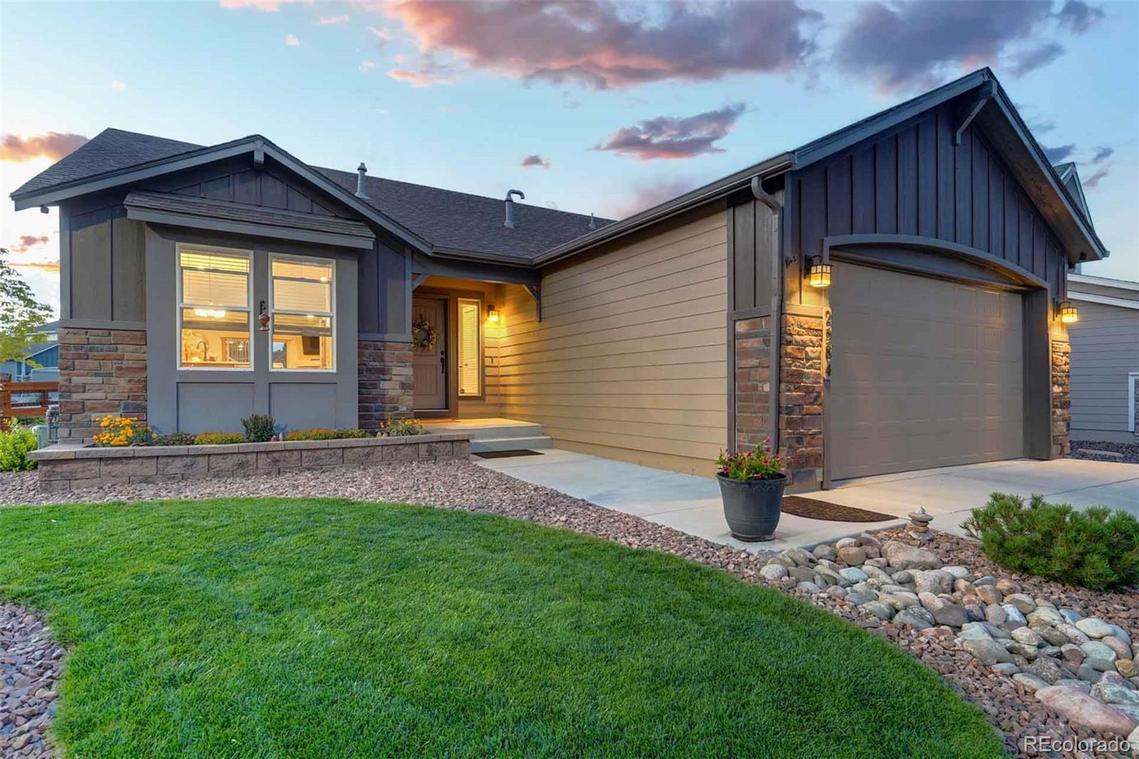 MLS Image #1 for 2584  lakes edge drive,monument, Colorado