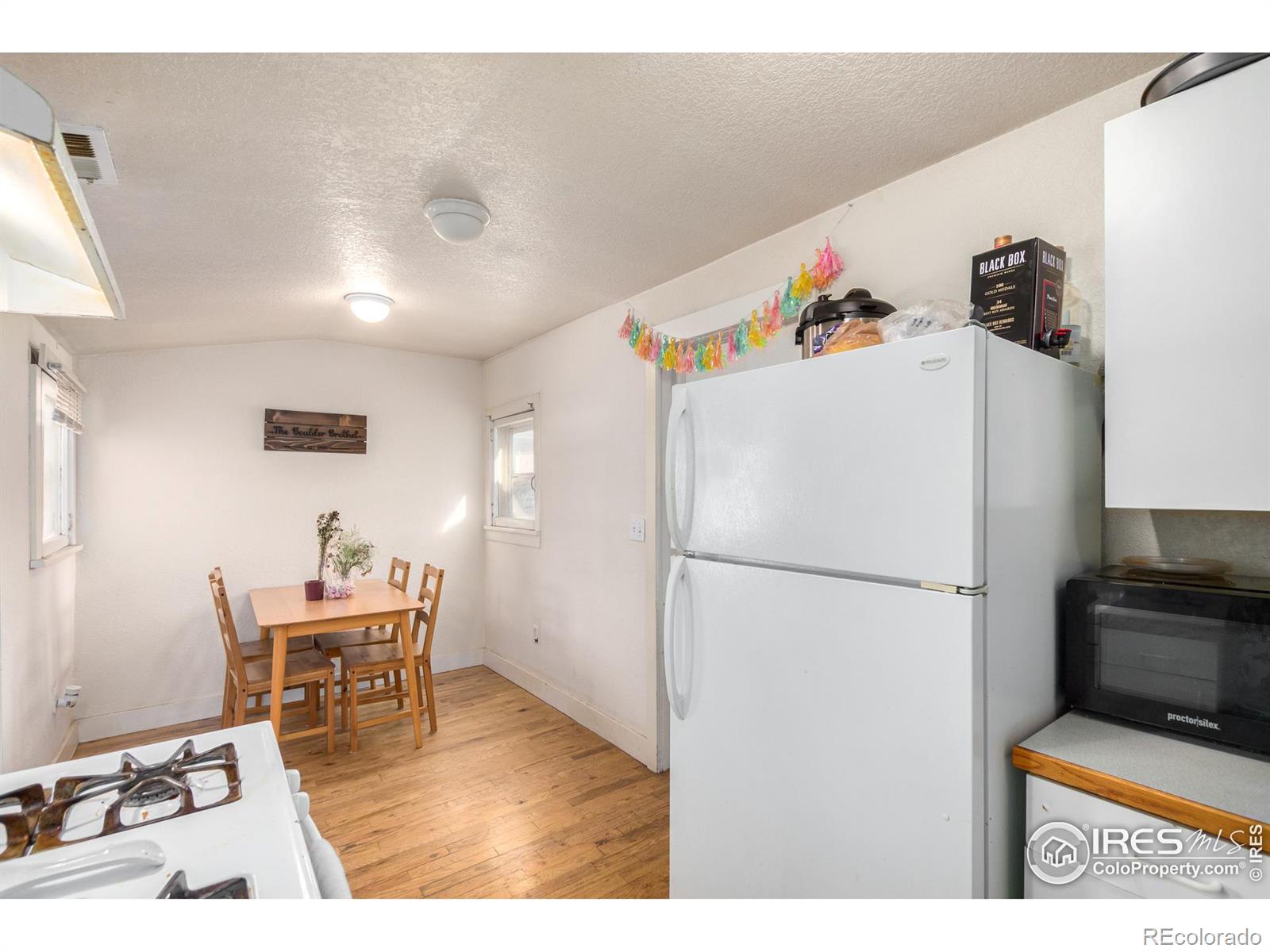 MLS Image #10 for 1709  arapahoe avenue,boulder, Colorado