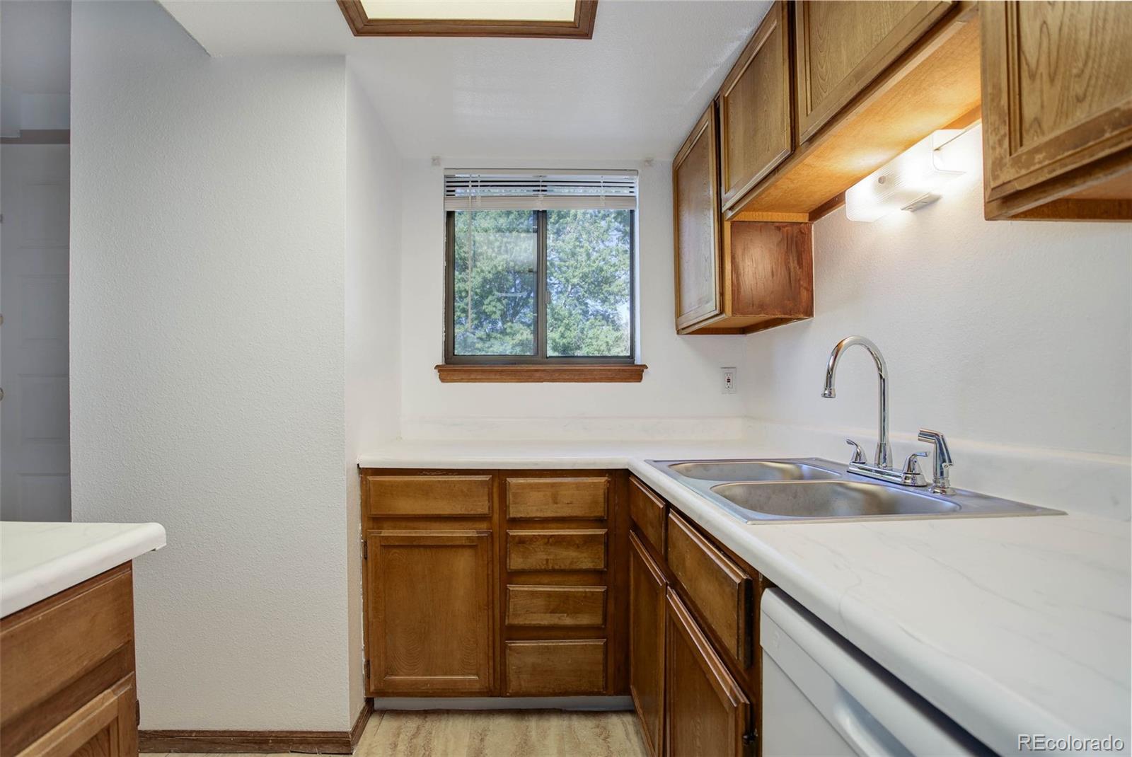 MLS Image #4 for 1848 s ammons street,lakewood, Colorado