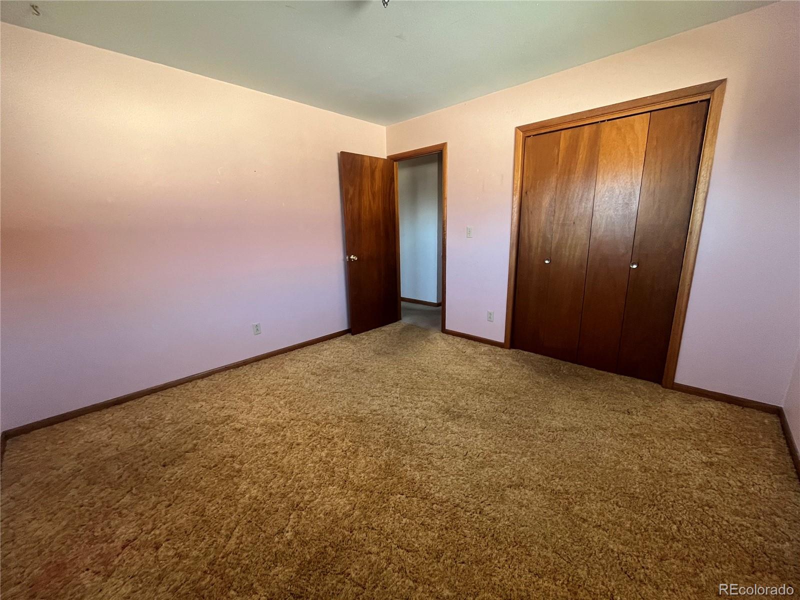 MLS Image #6 for 950 n 14th street,burlington, Colorado