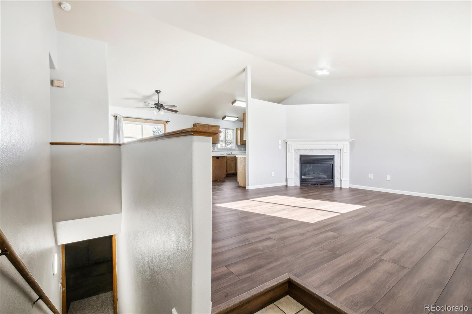 MLS Image #4 for 447  la costa lane,johnstown, Colorado