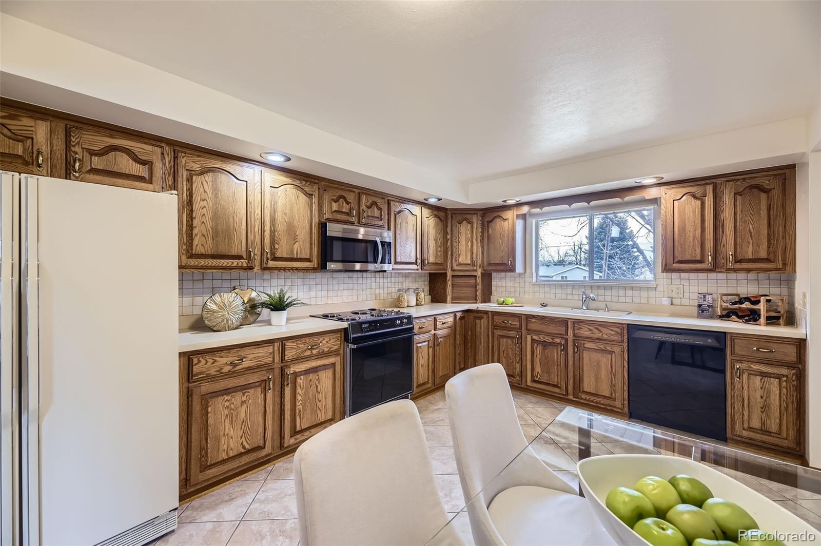 MLS Image #8 for 7419 s birch street,centennial, Colorado