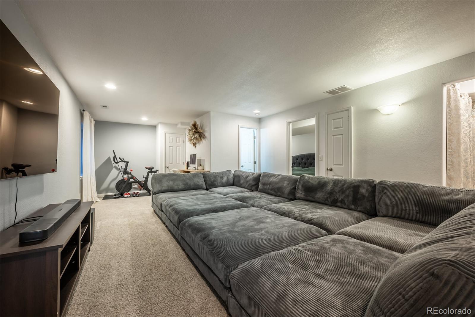 MLS Image #23 for 873 s kline drive,pueblo west, Colorado