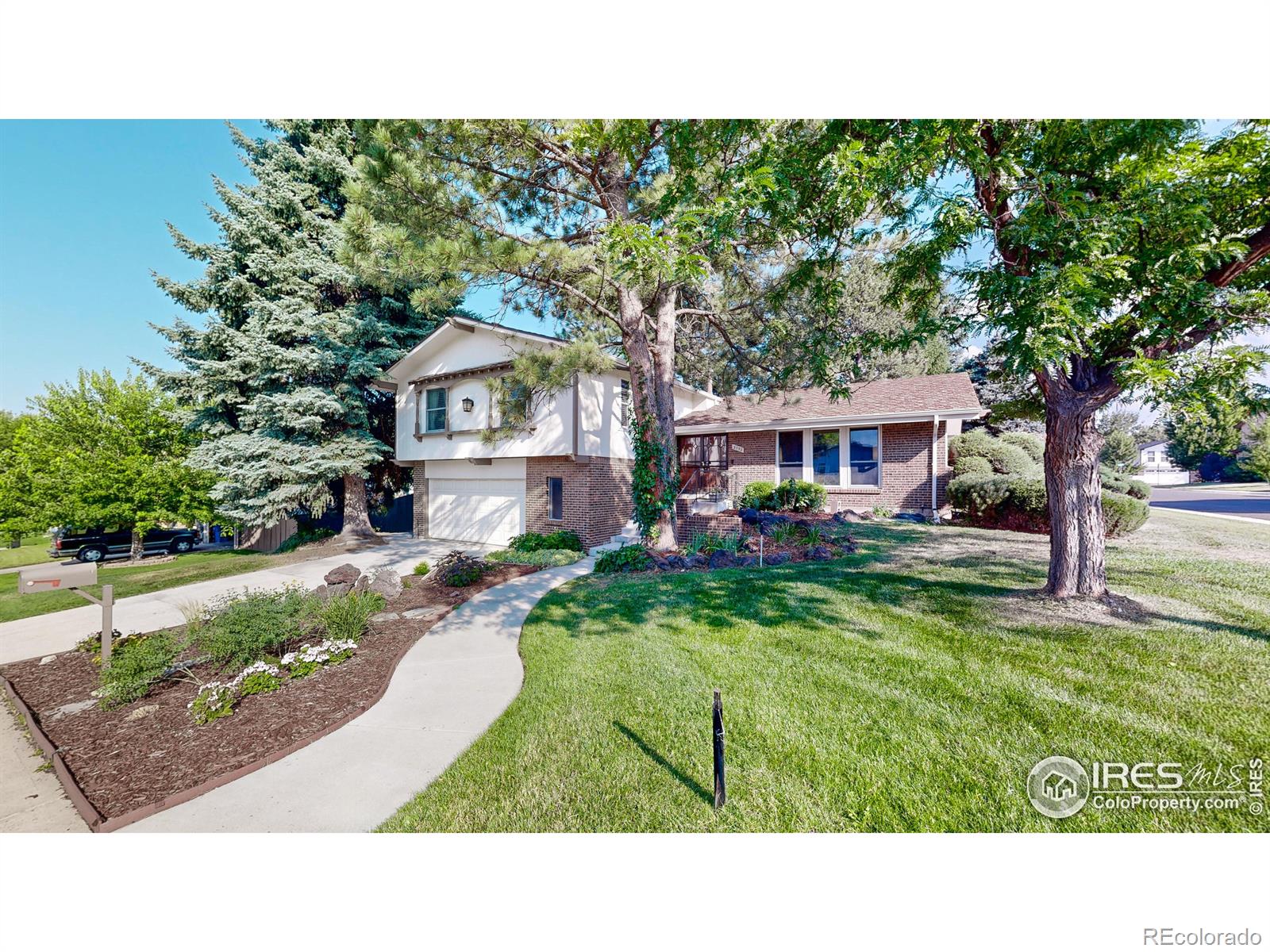 MLS Image #31 for 3752 s rosemary way,denver, Colorado