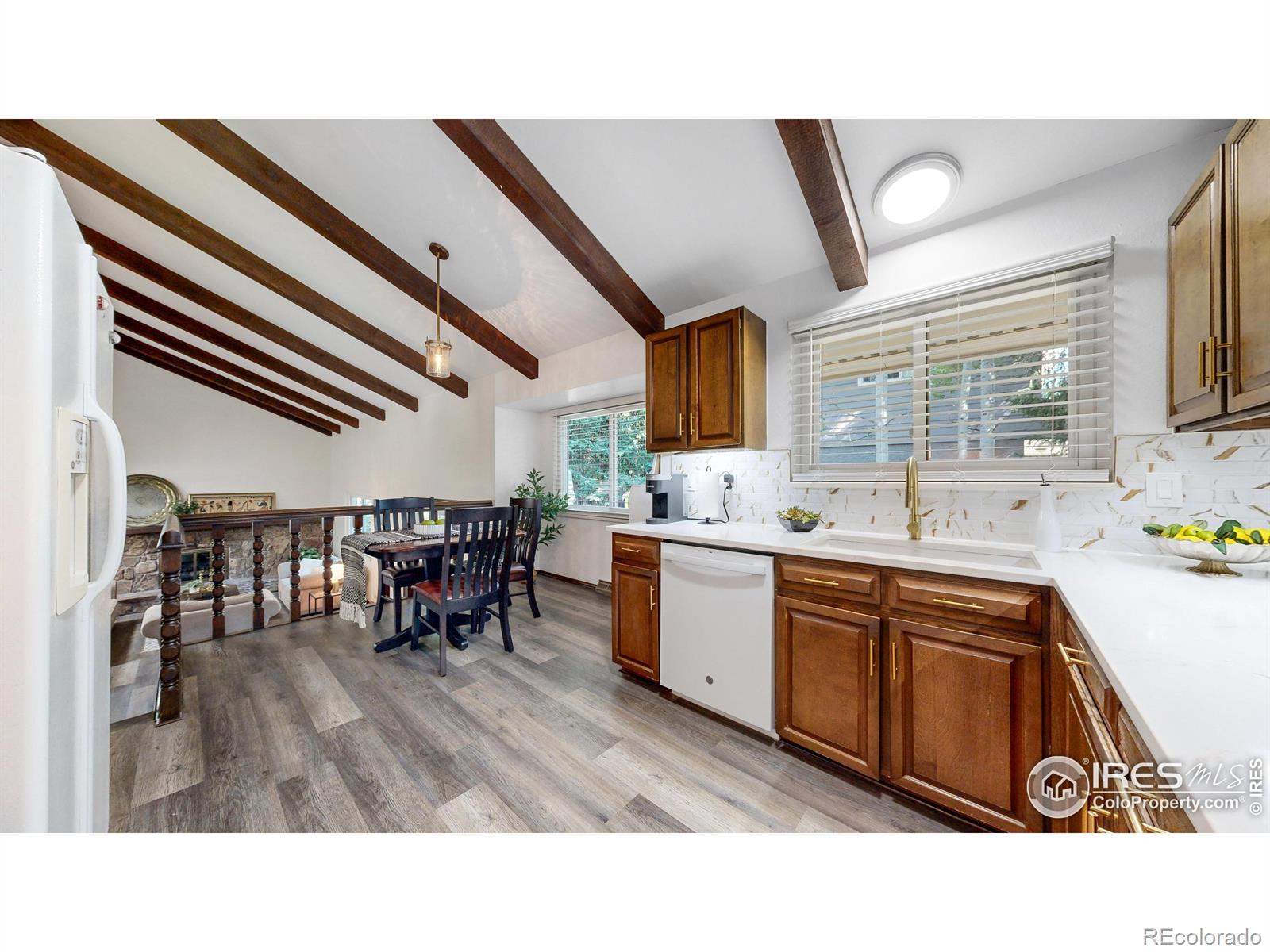 MLS Image #8 for 3752 s rosemary way,denver, Colorado