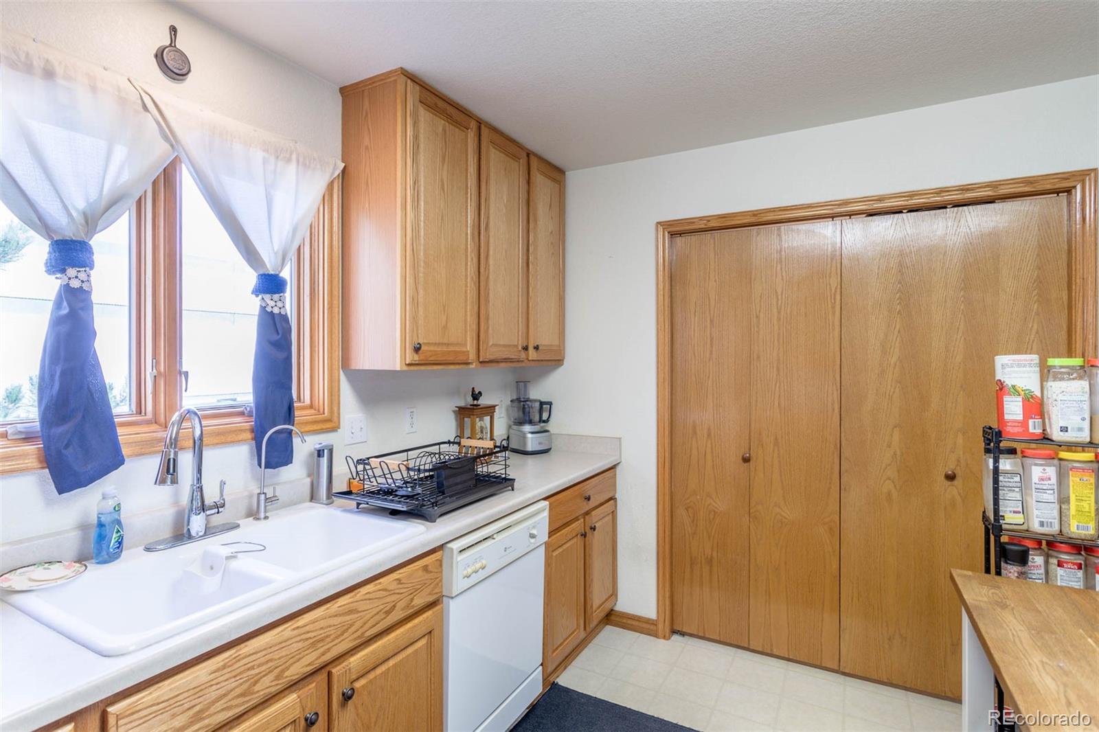 MLS Image #10 for 2617 e egbert street,brighton, Colorado