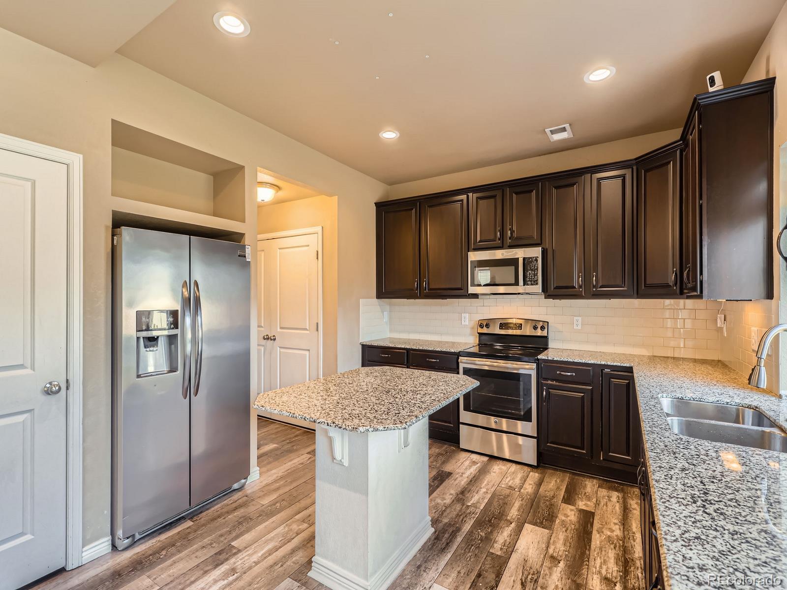 MLS Image #6 for 4468  walden way,denver, Colorado