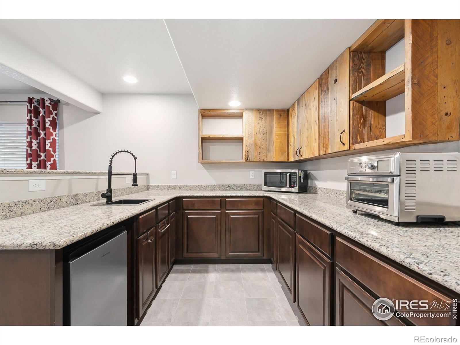 MLS Image #18 for 4860  romney lock drive,windsor, Colorado