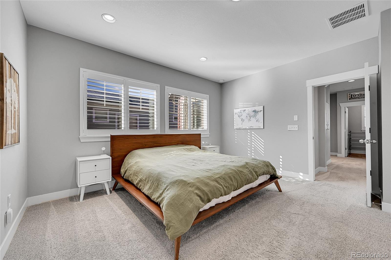 MLS Image #14 for 8708 e 54th place,denver, Colorado