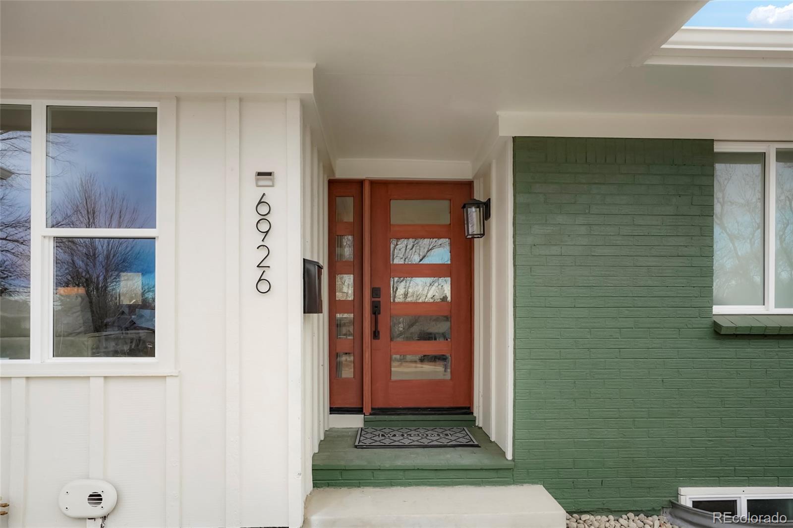 MLS Image #3 for 6926 e dickenson place,denver, Colorado