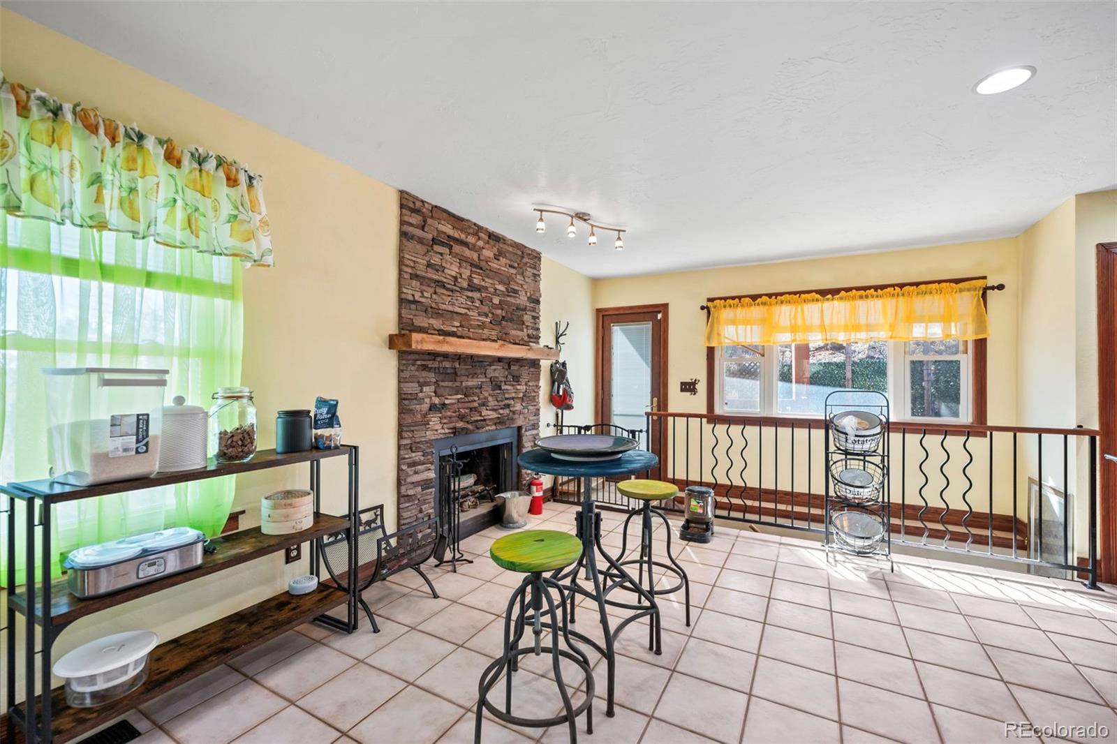 MLS Image #32 for 3725  saints court,colorado springs, Colorado