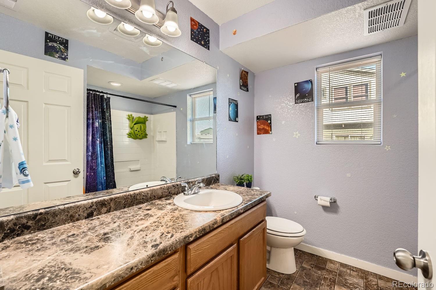 MLS Image #21 for 18561 e 53rd avenue,denver, Colorado