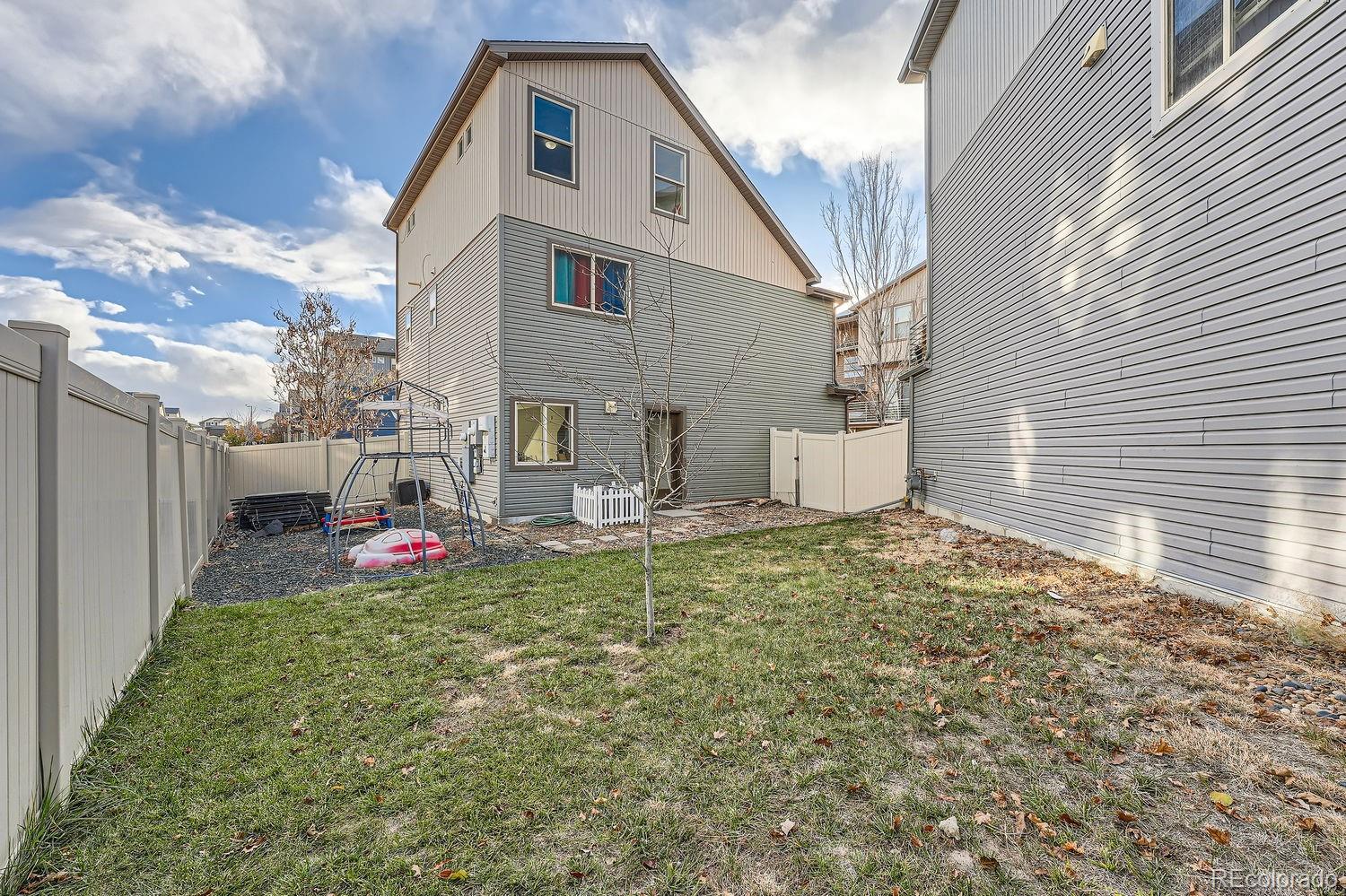 MLS Image #26 for 18561 e 53rd avenue,denver, Colorado