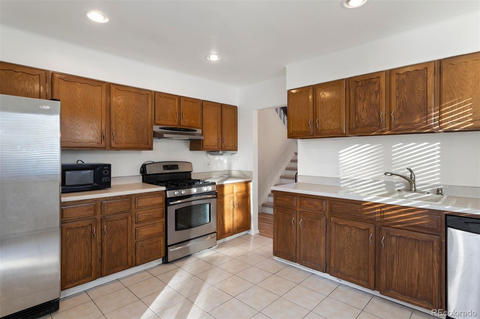 MLS Image #12 for 4638 s mobile way,aurora, Colorado