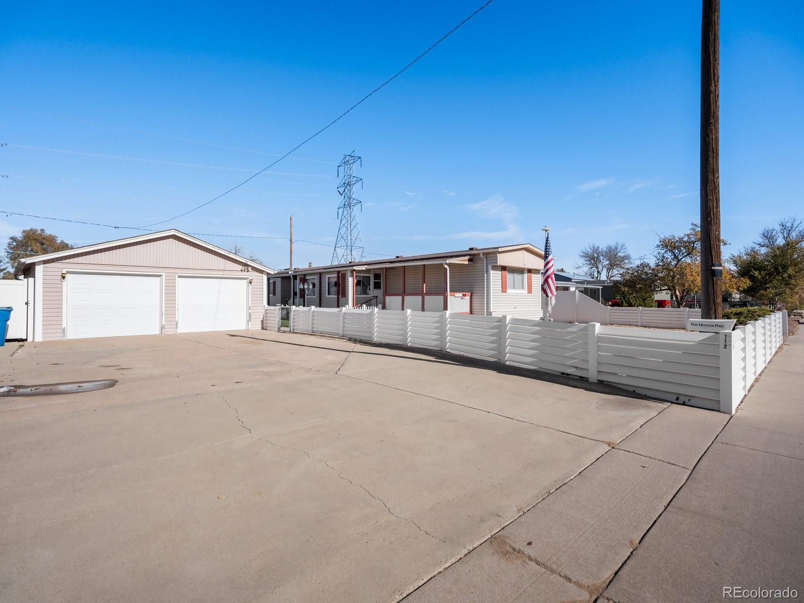 MLS Image #1 for 712  locust avenue,lochbuie, Colorado