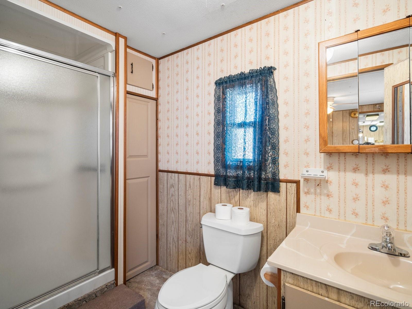 MLS Image #18 for 712  locust avenue,lochbuie, Colorado