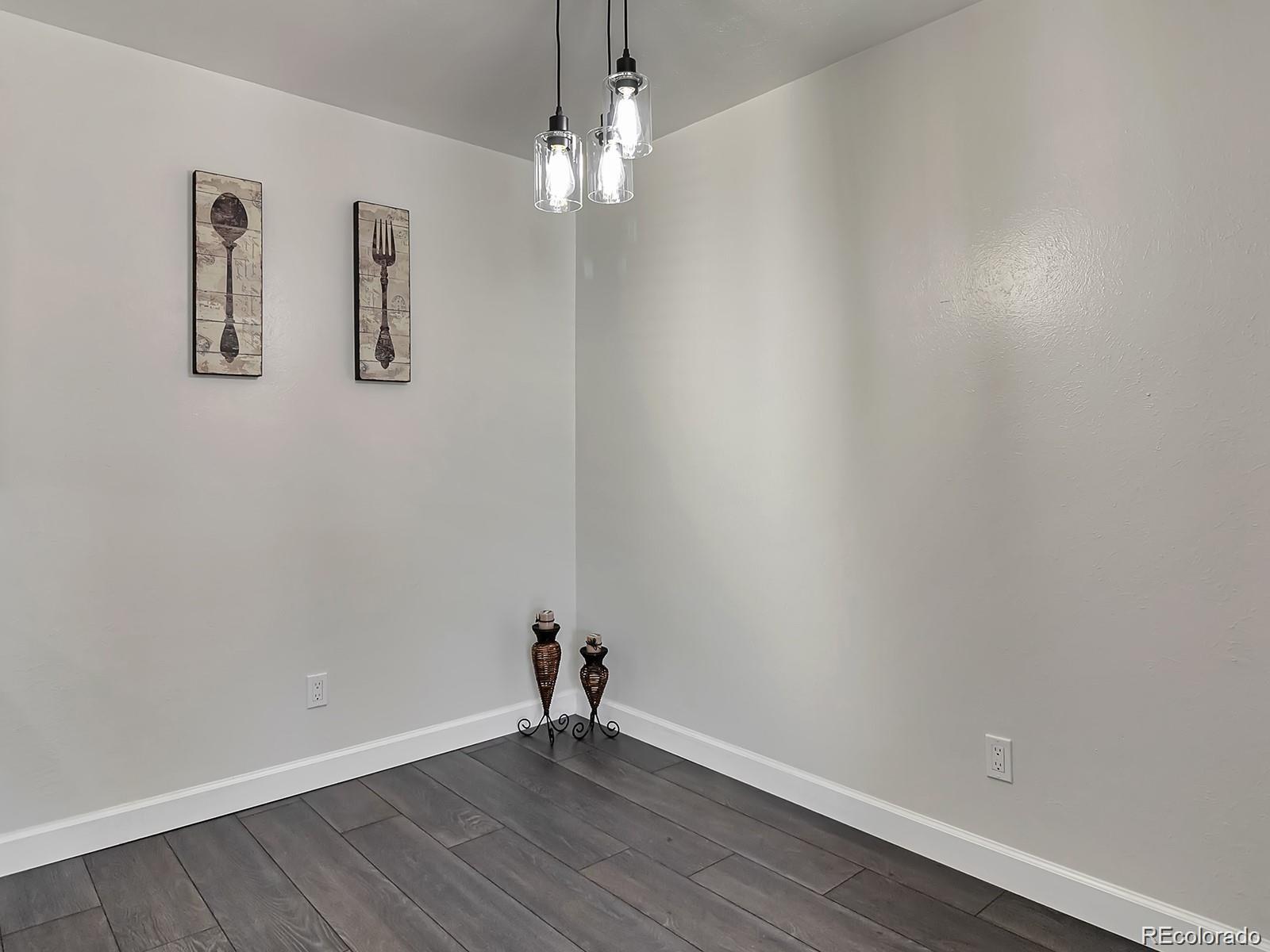 MLS Image #12 for 3613 s sheridan boulevard,denver, Colorado