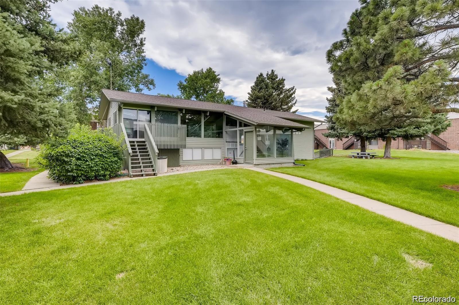 MLS Image #14 for 3613 s sheridan boulevard,denver, Colorado