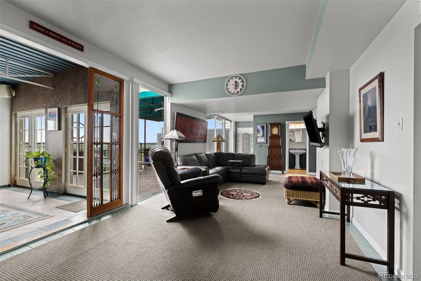 MLS Image #14 for 790 n washington street,denver, Colorado