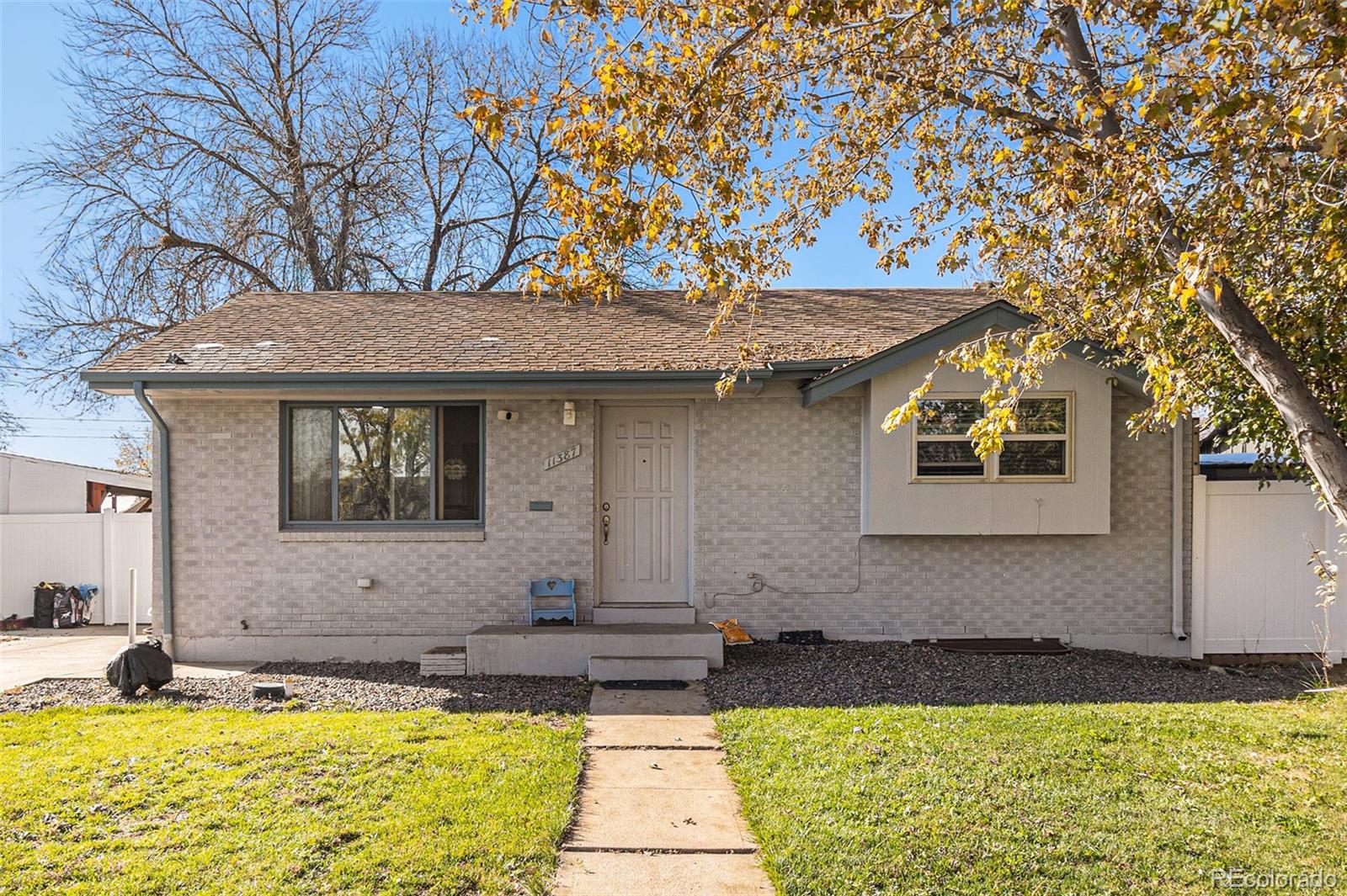 MLS Image #2 for 11387  larson lane,northglenn, Colorado