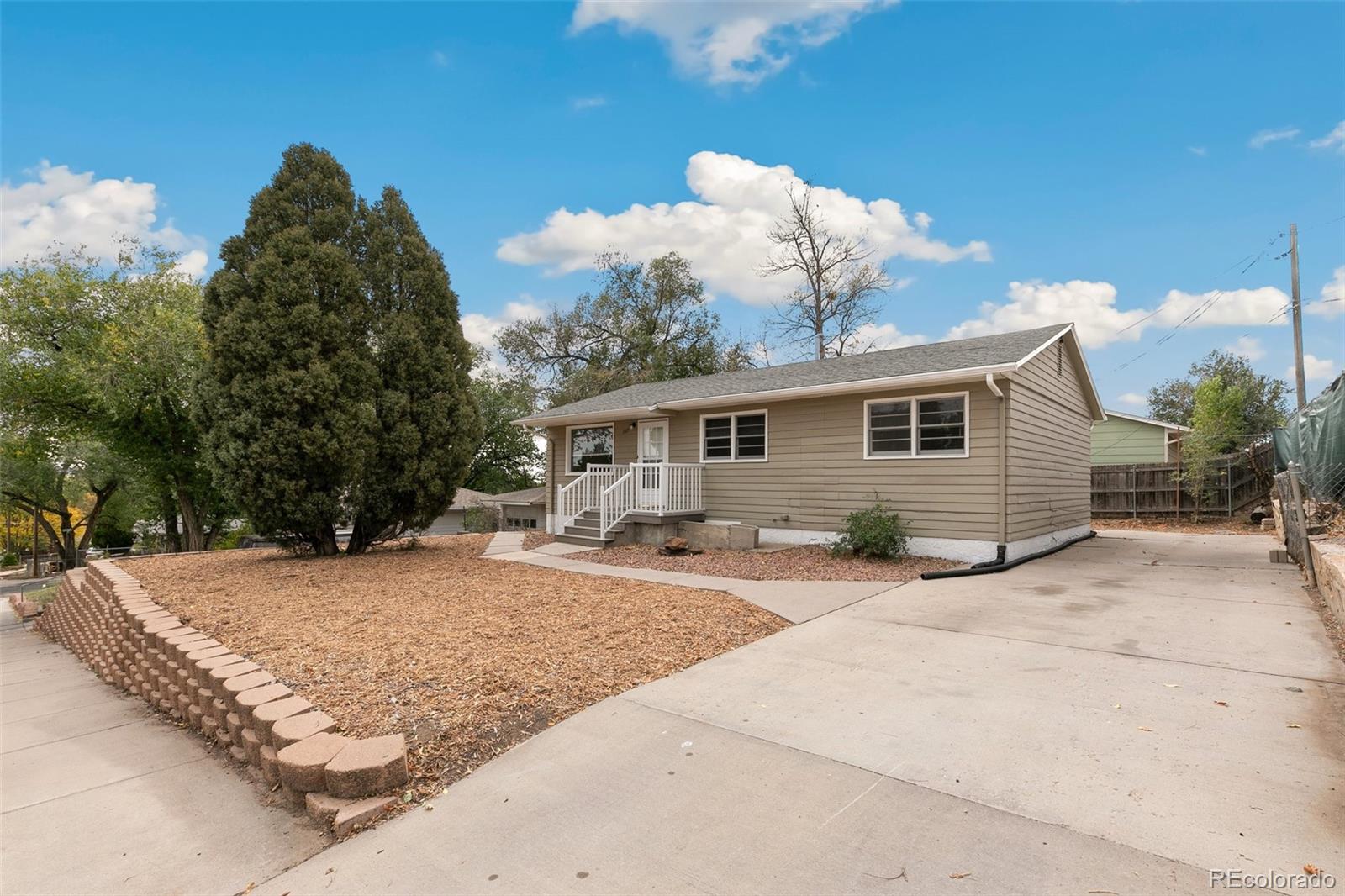 MLS Image #2 for 809 w jefferson street,colorado springs, Colorado