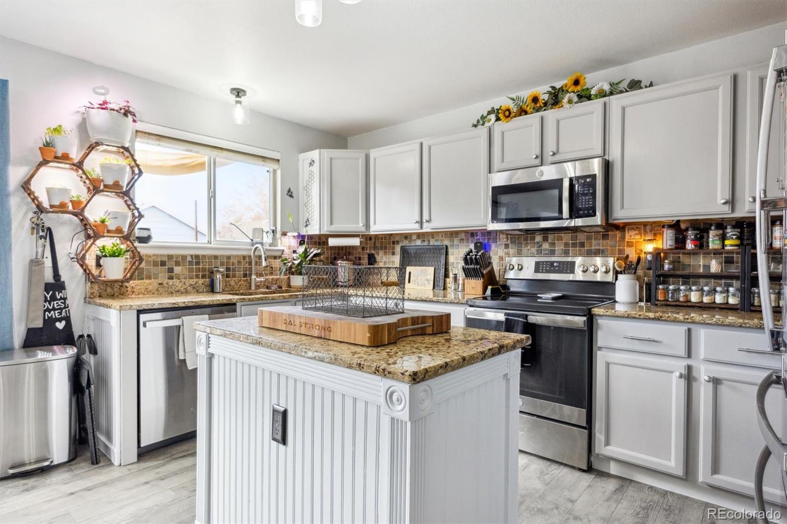 MLS Image #4 for 4859 n foxtail drive,castle rock, Colorado