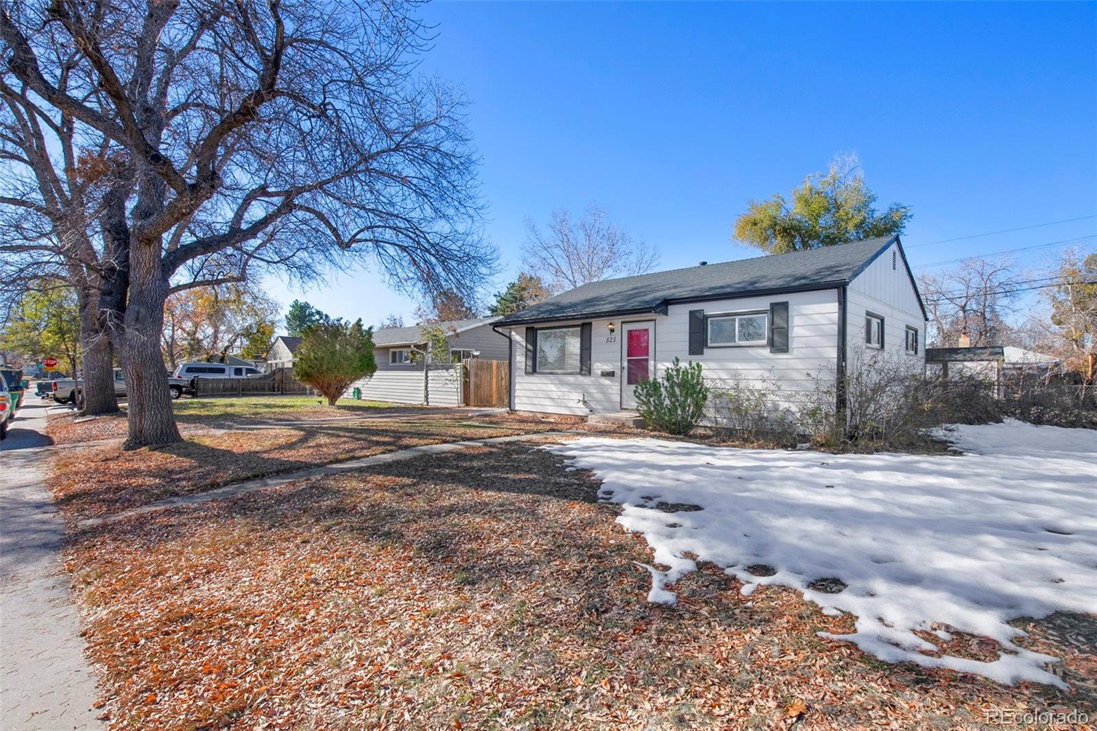 MLS Image #3 for 825  moline street,aurora, Colorado