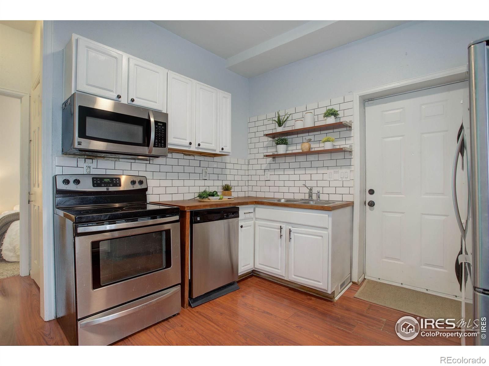 MLS Image #10 for 1511 e 37th avenue,denver, Colorado