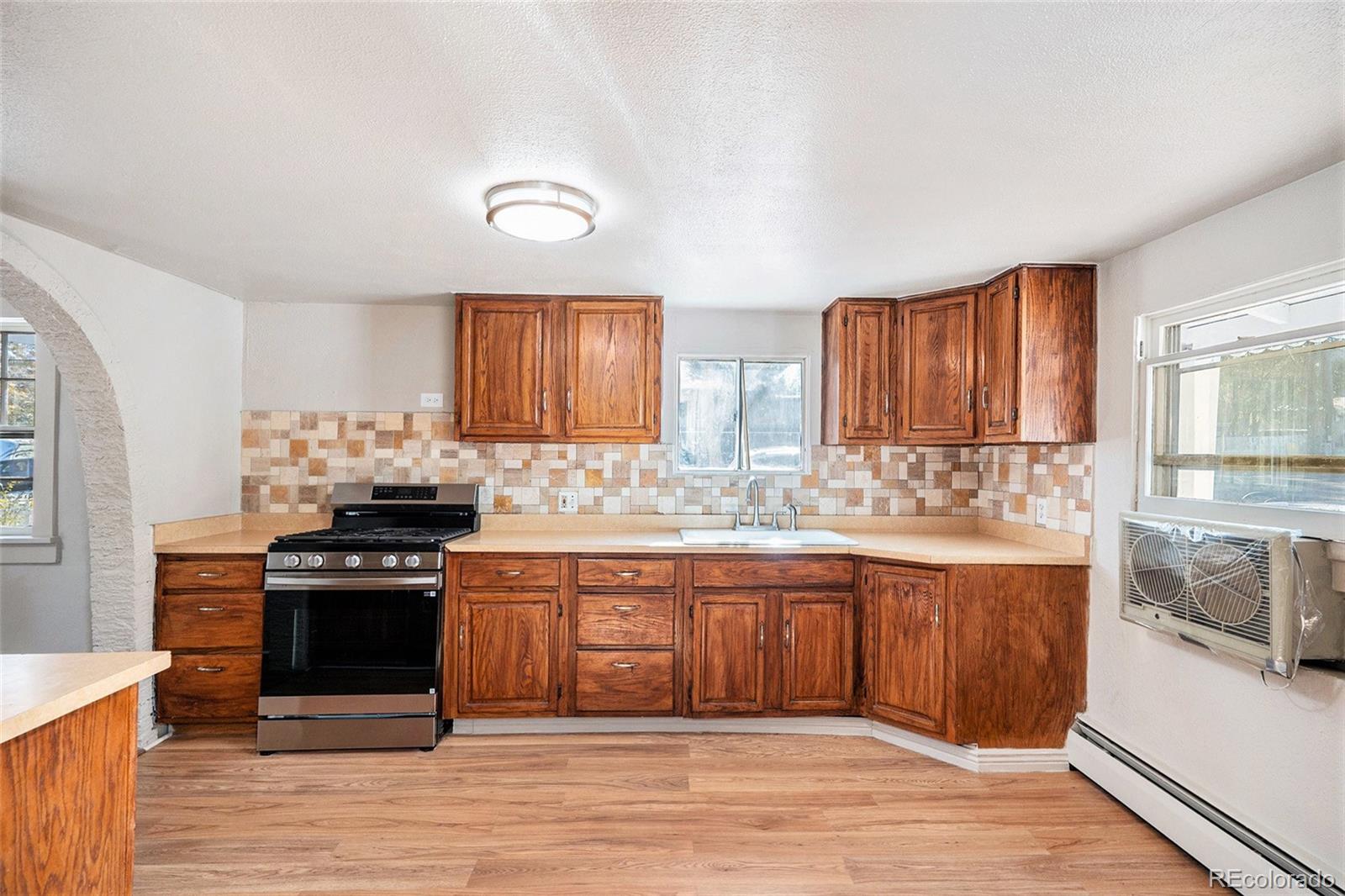 MLS Image #7 for 2801 w dartmouth avenue,denver, Colorado