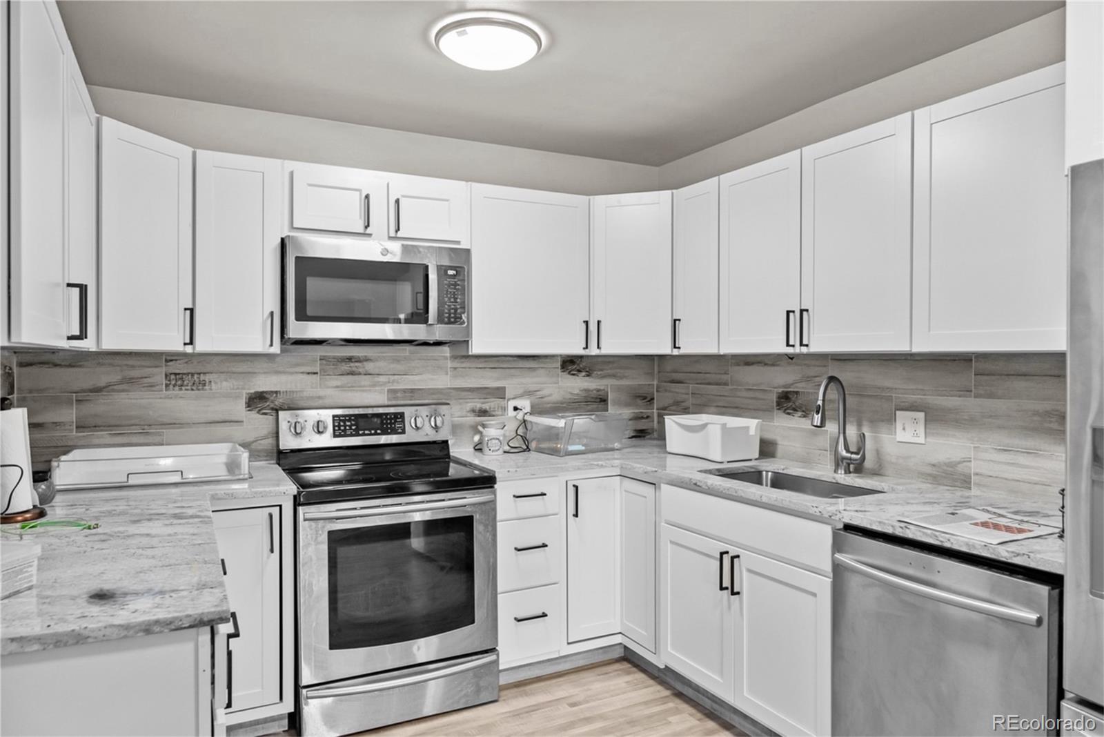 MLS Image #15 for 595 s alton way 5d,denver, Colorado