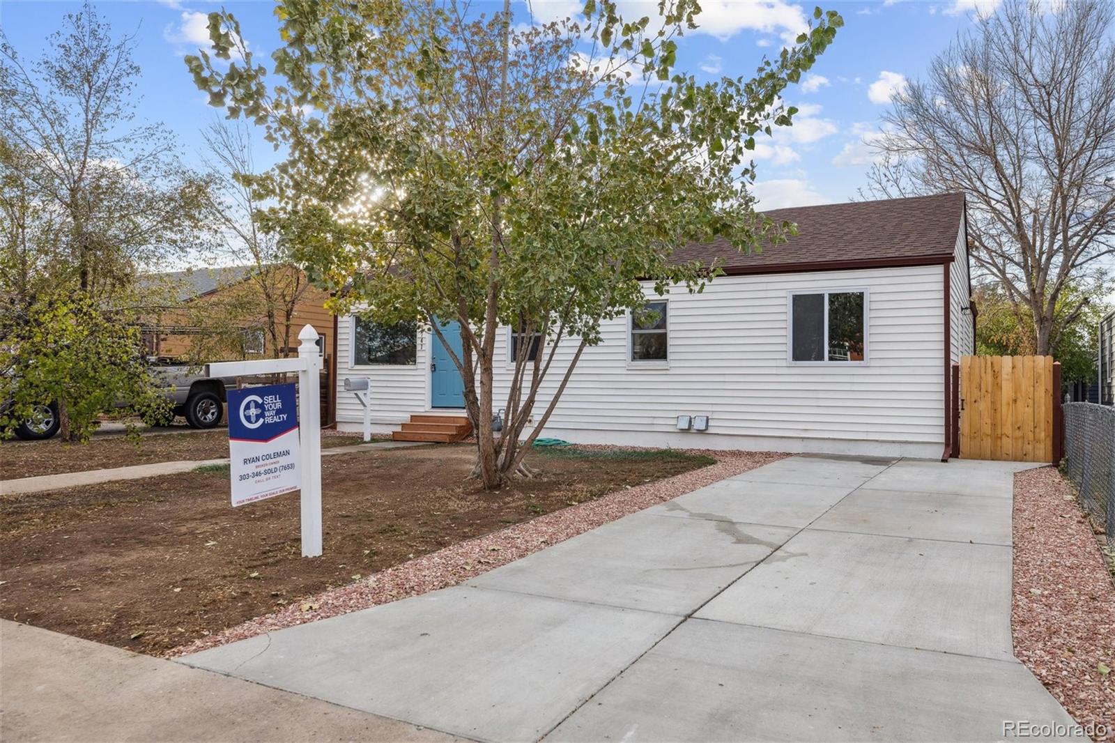 MLS Image #3 for 1741  elmira street,aurora, Colorado