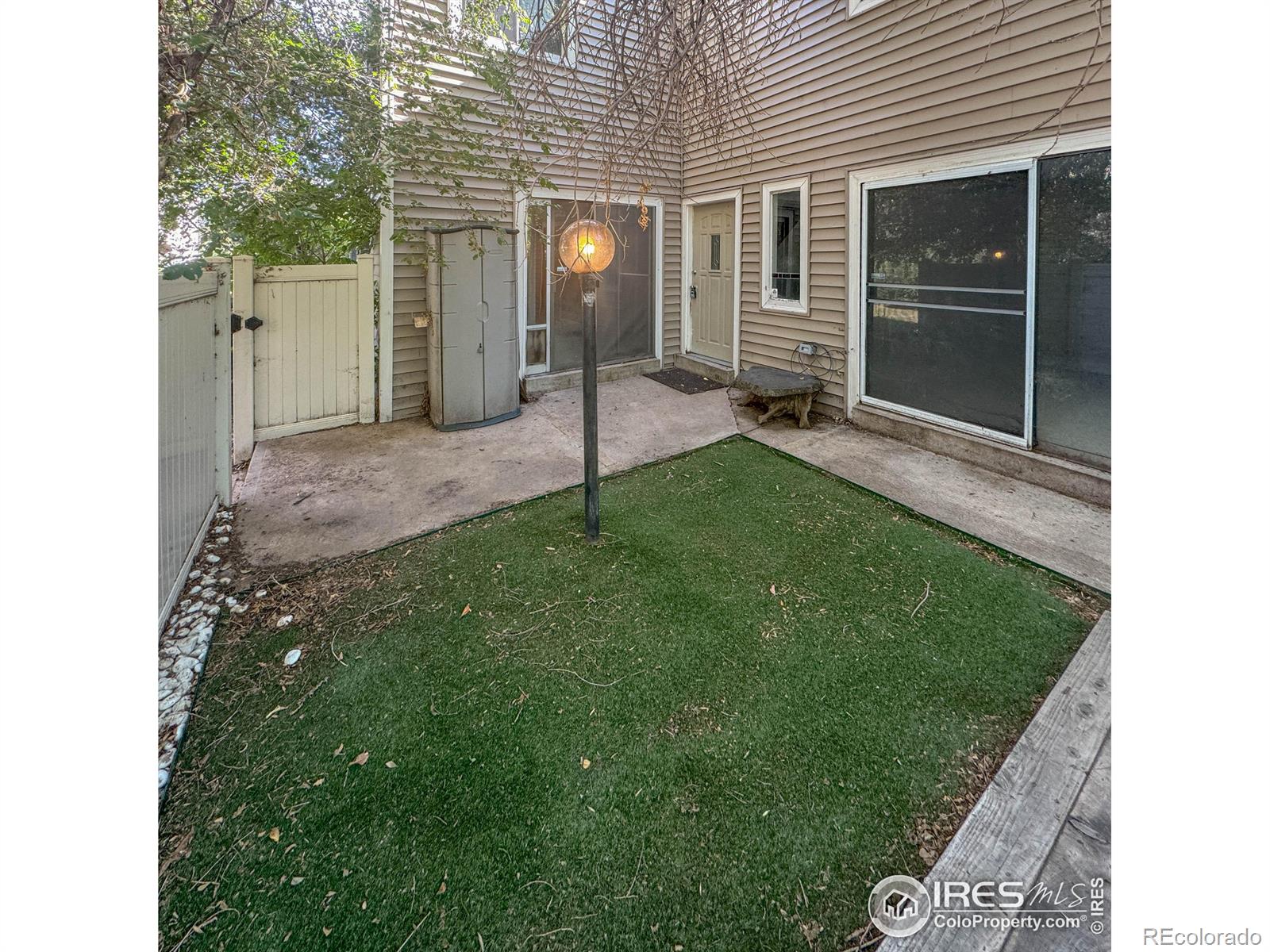 MLS Image #3 for 9573 e kansas circle,denver, Colorado