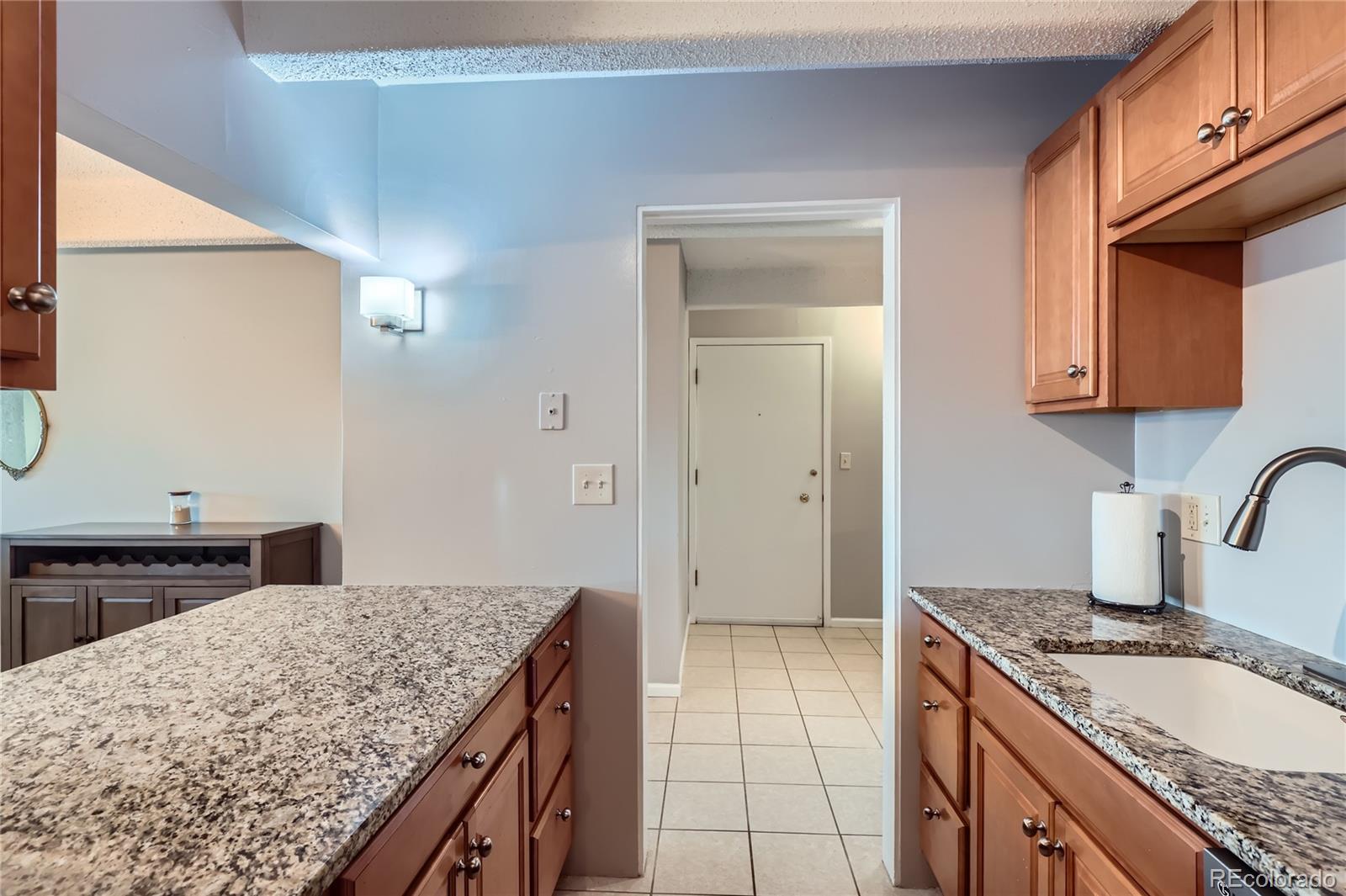 MLS Image #11 for 1255 n ogden street 701,denver, Colorado