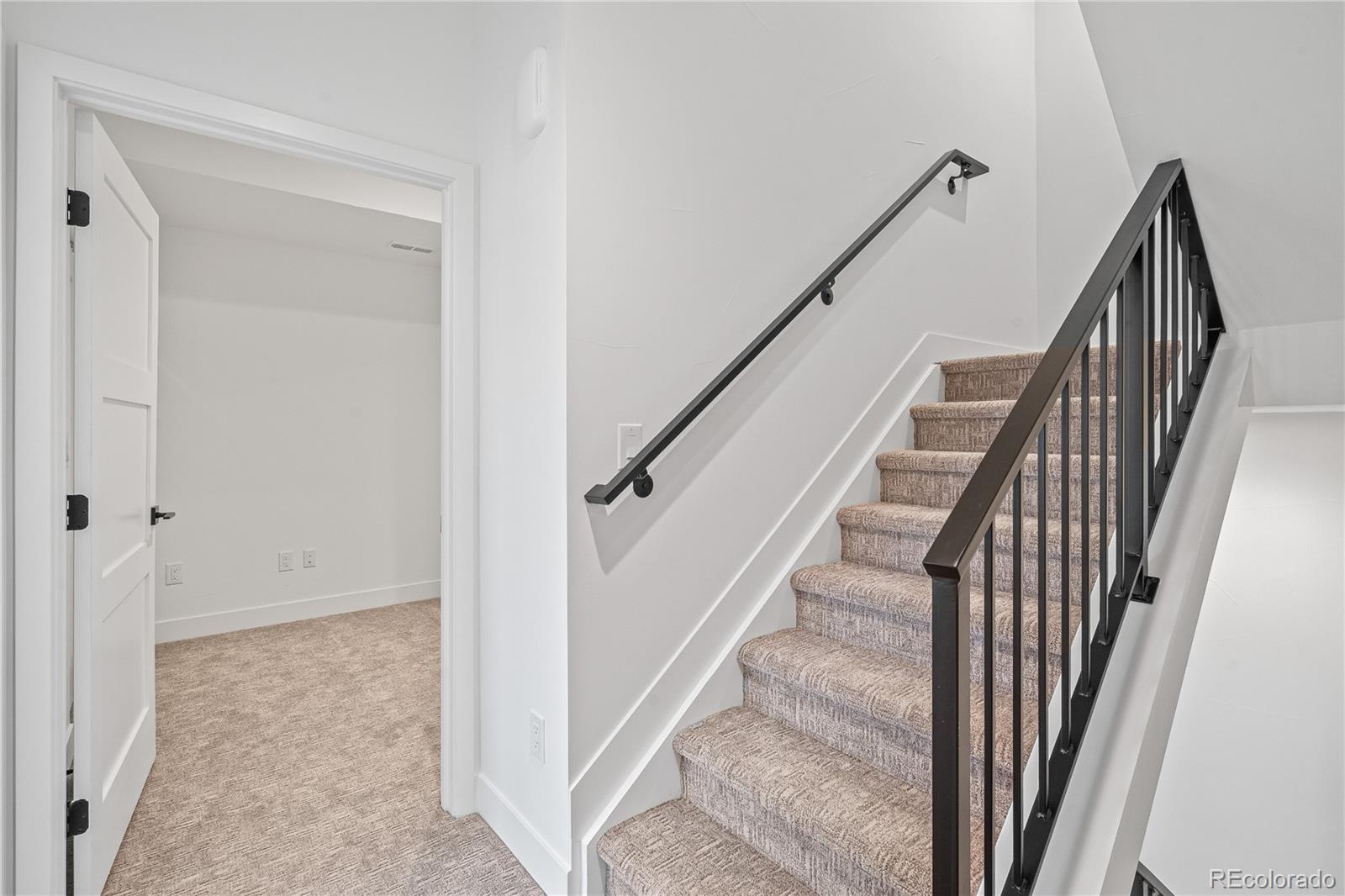 MLS Image #29 for 1254  yates street,denver, Colorado